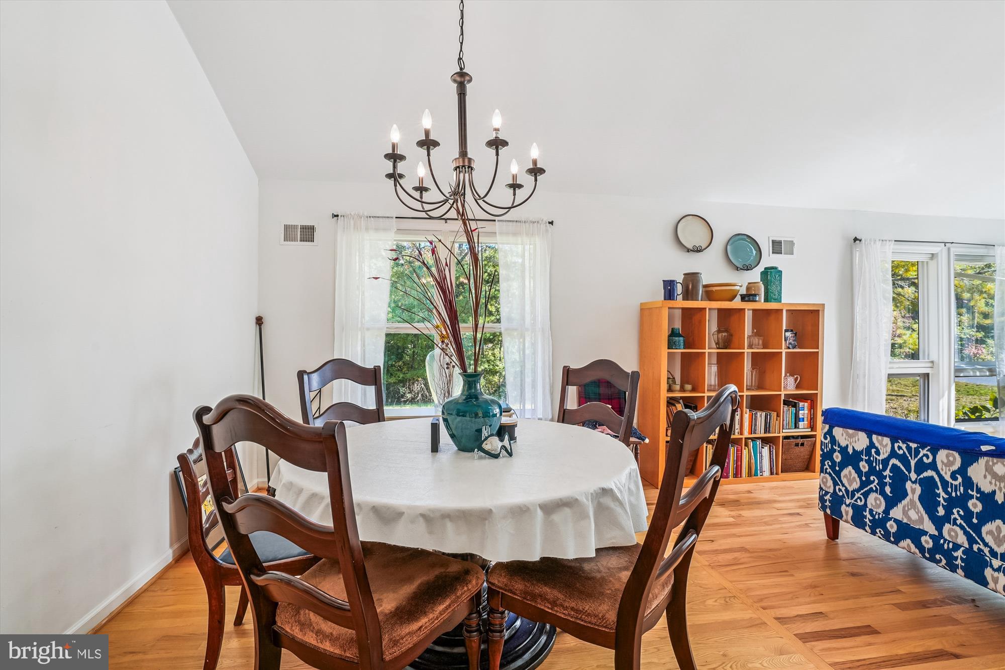 DEVONSHIRE - Residential