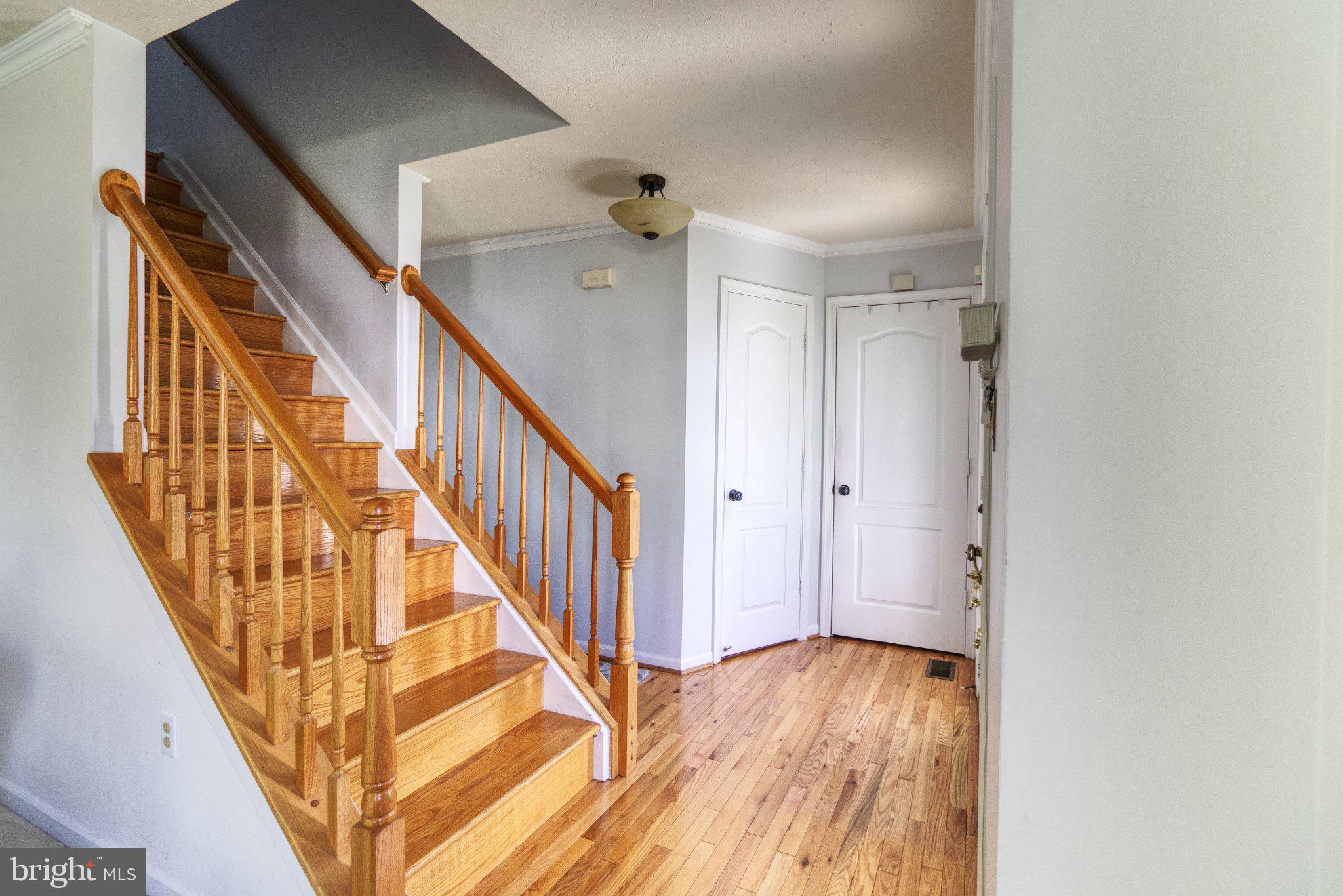 SOUTH HAMPTON - Residential