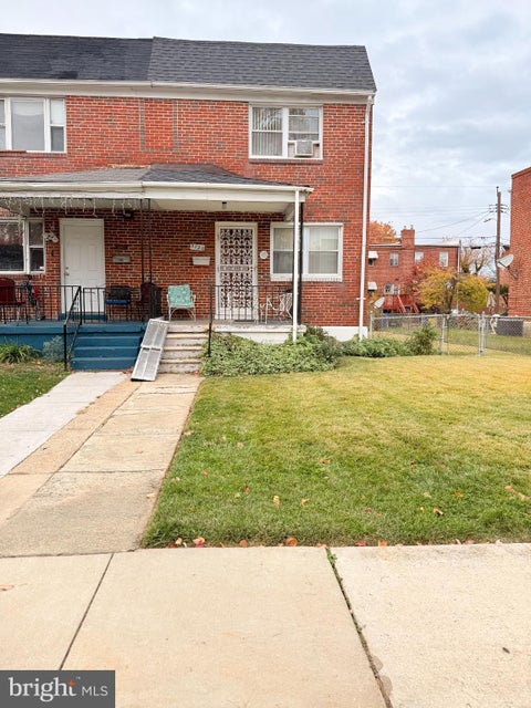 Townhouse For Sale - 3720 Bartwood Road<br/> BALTIMORE, MD 21215