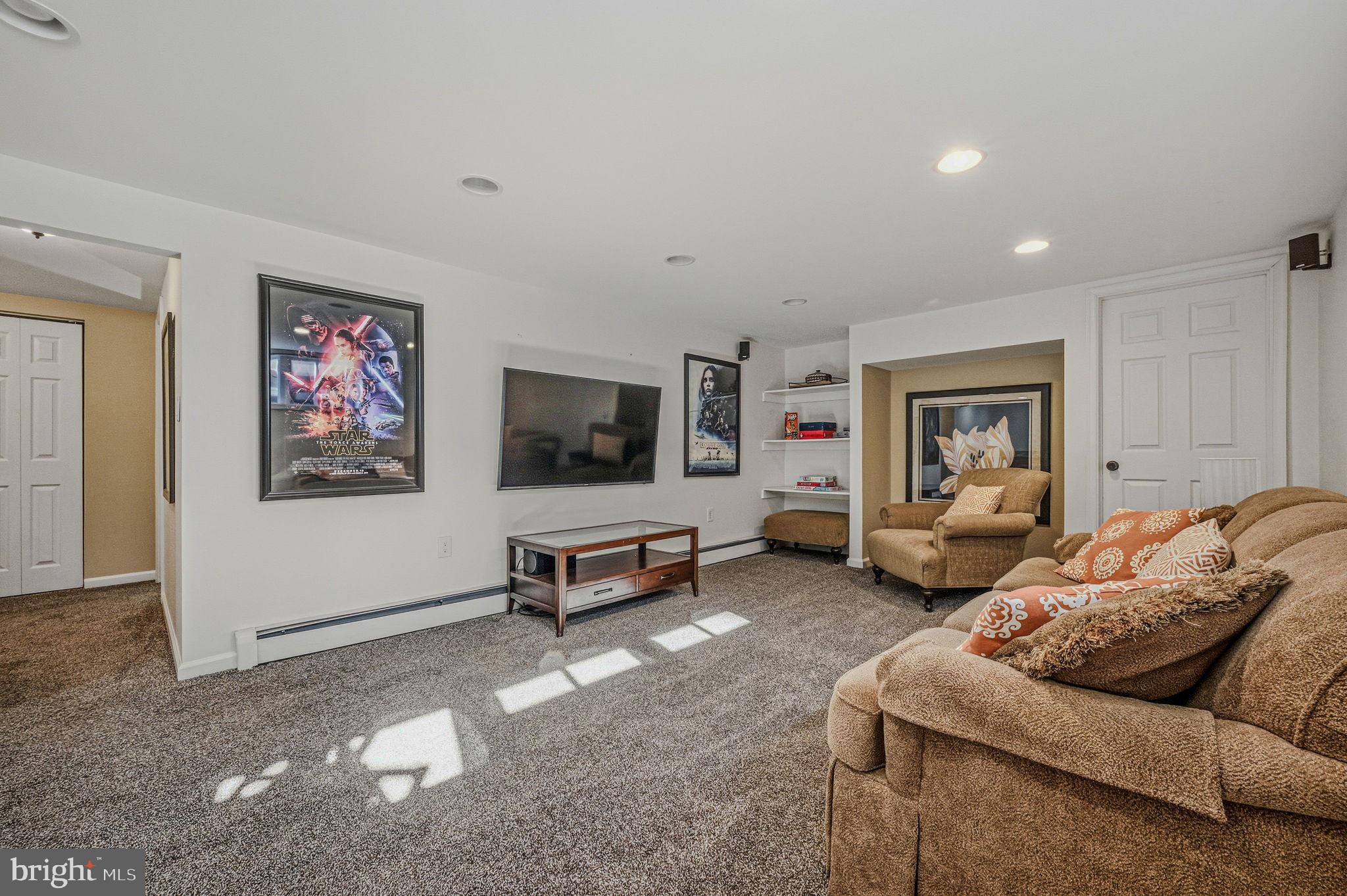 HEATHERBROOKE - Residential