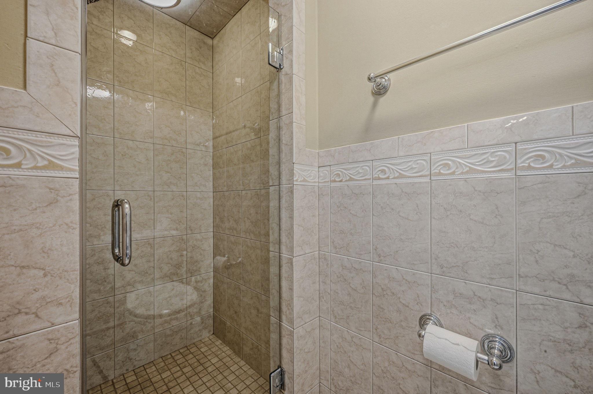 HEATHERBROOKE - Residential