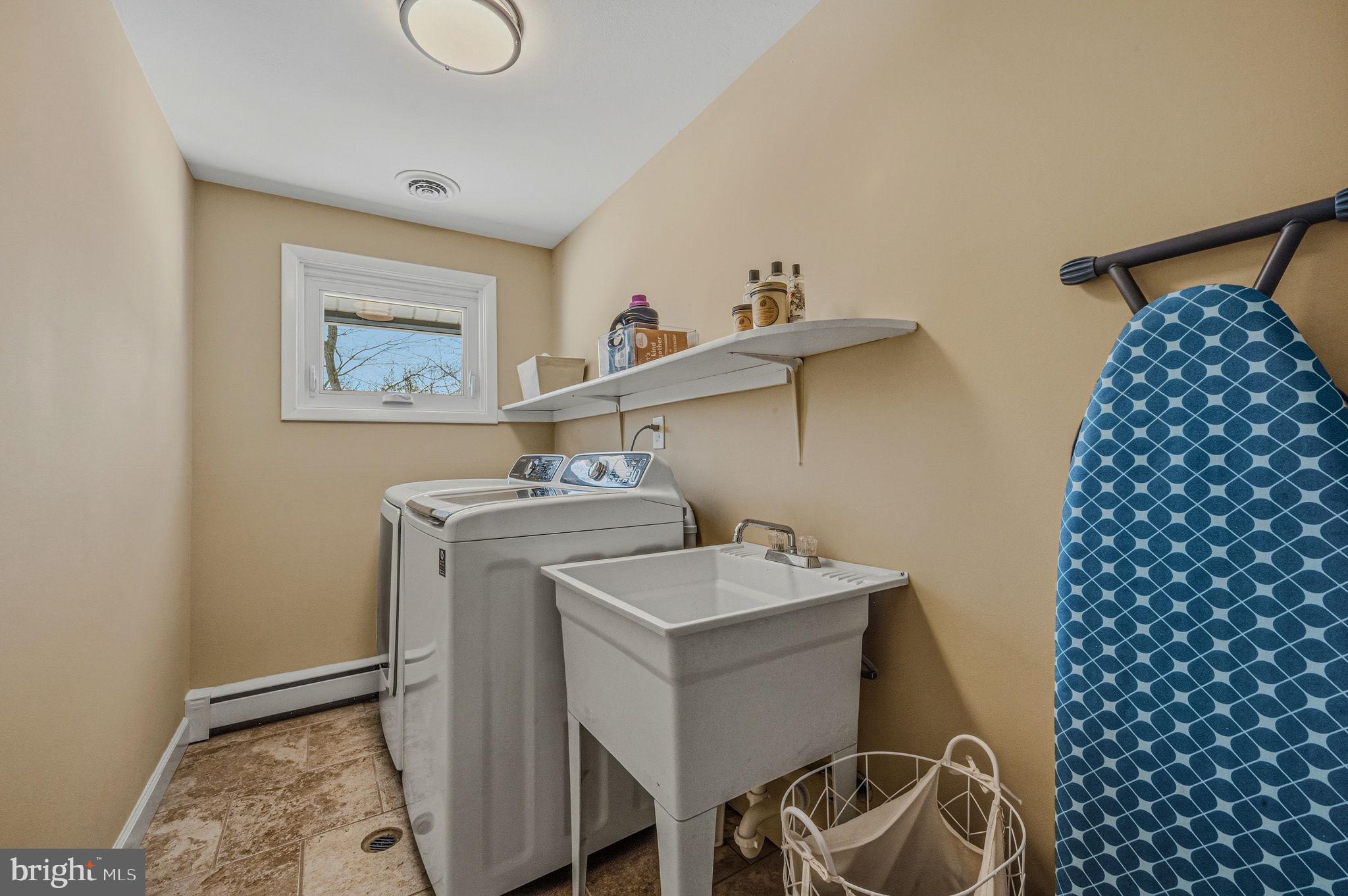 HEATHERBROOKE - Residential