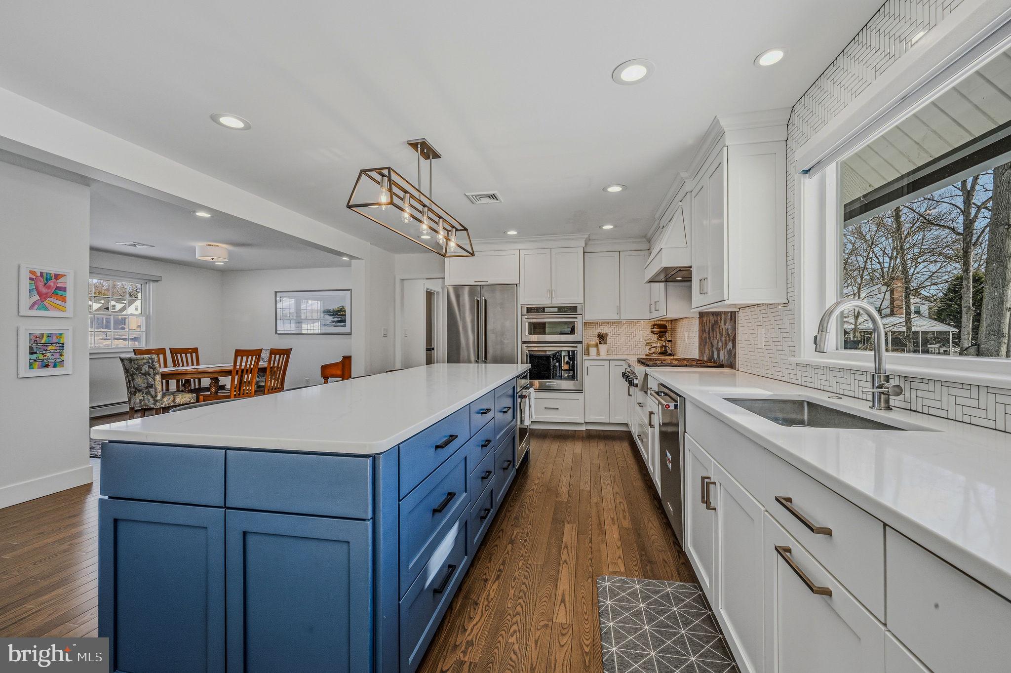 HEATHERBROOKE - Residential