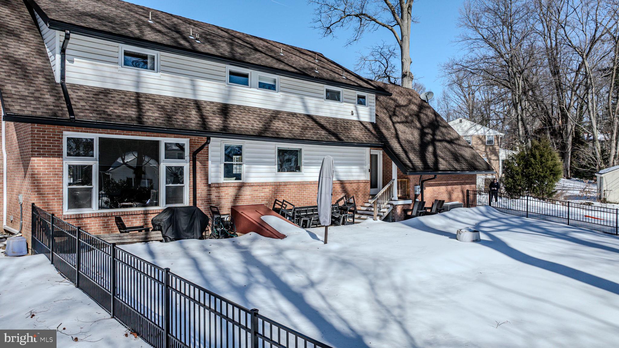 HEATHERBROOKE - Residential