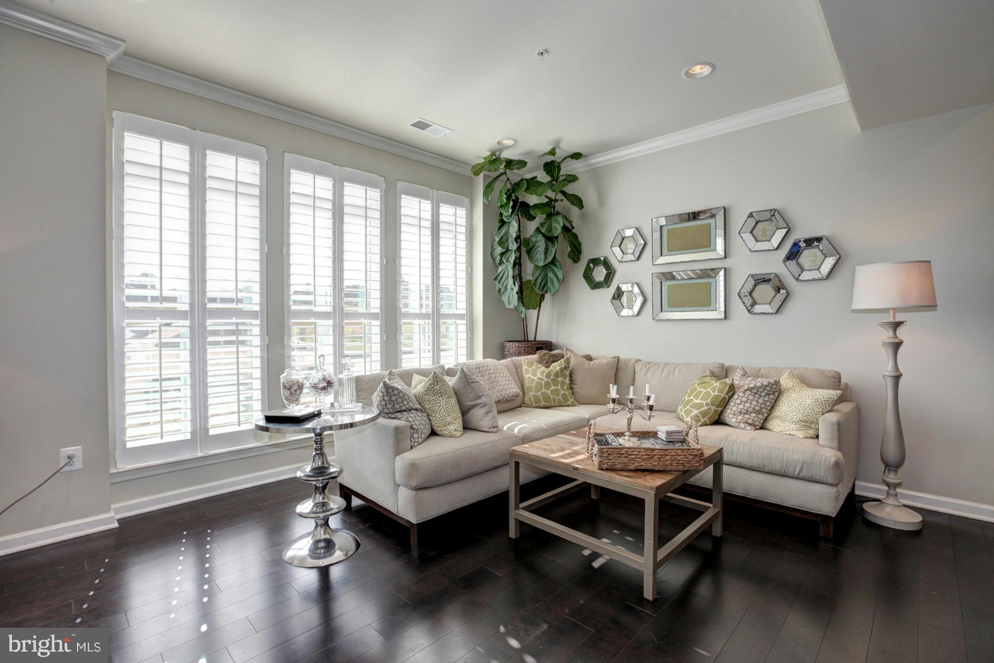 PARKLANDS AT WATKINS MILL - Residential