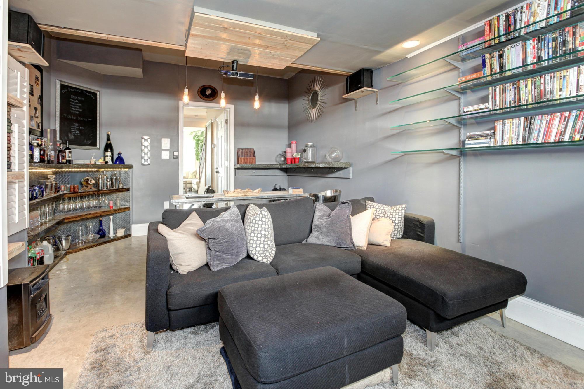 PARKLANDS AT WATKINS MILL - Residential