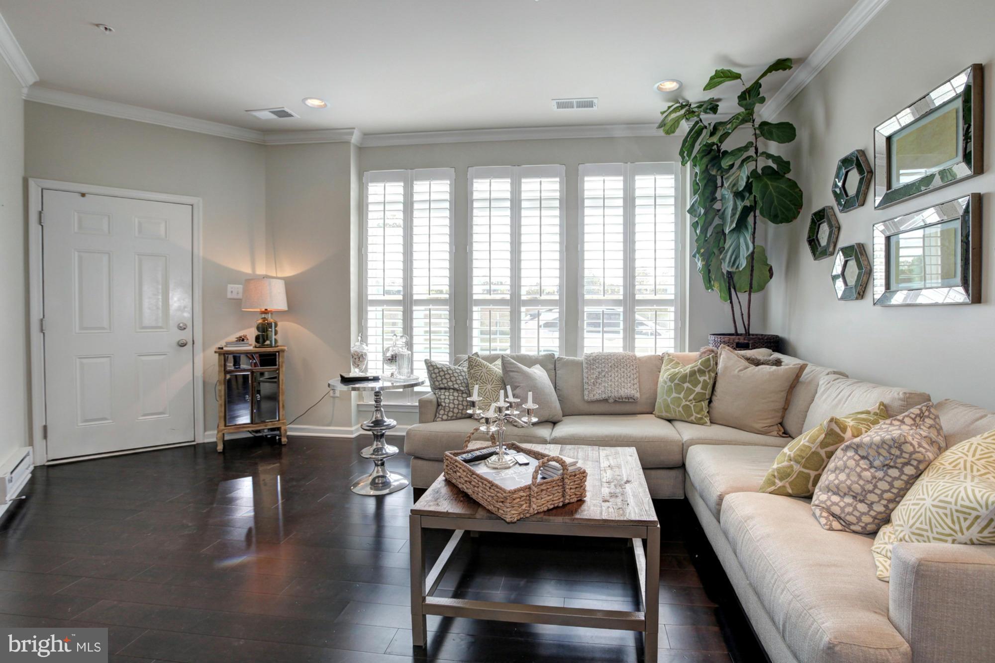 PARKLANDS AT WATKINS MILL - Residential