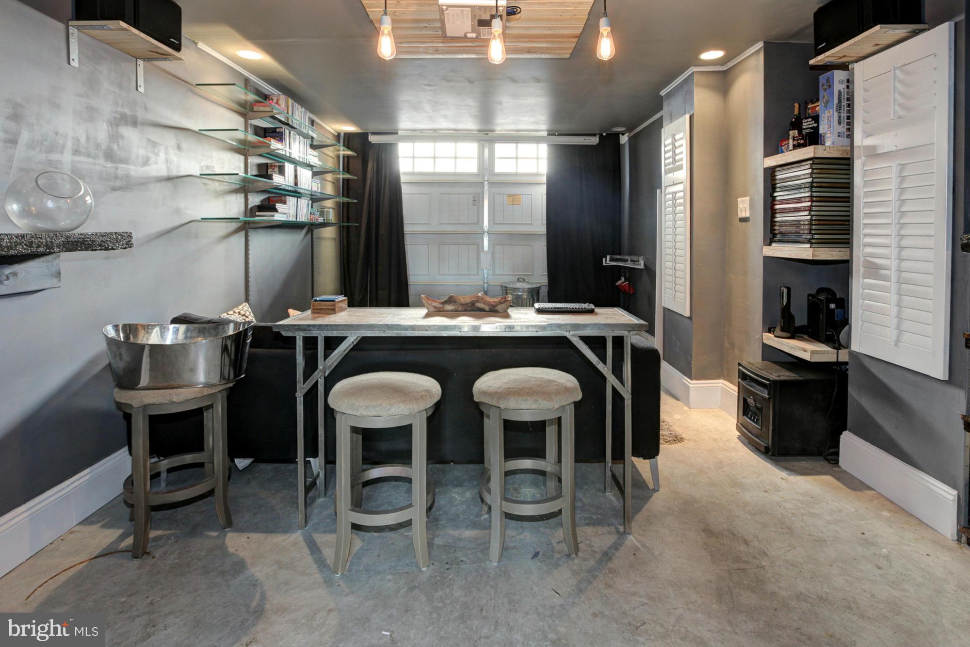 PARKLANDS AT WATKINS MILL - Residential