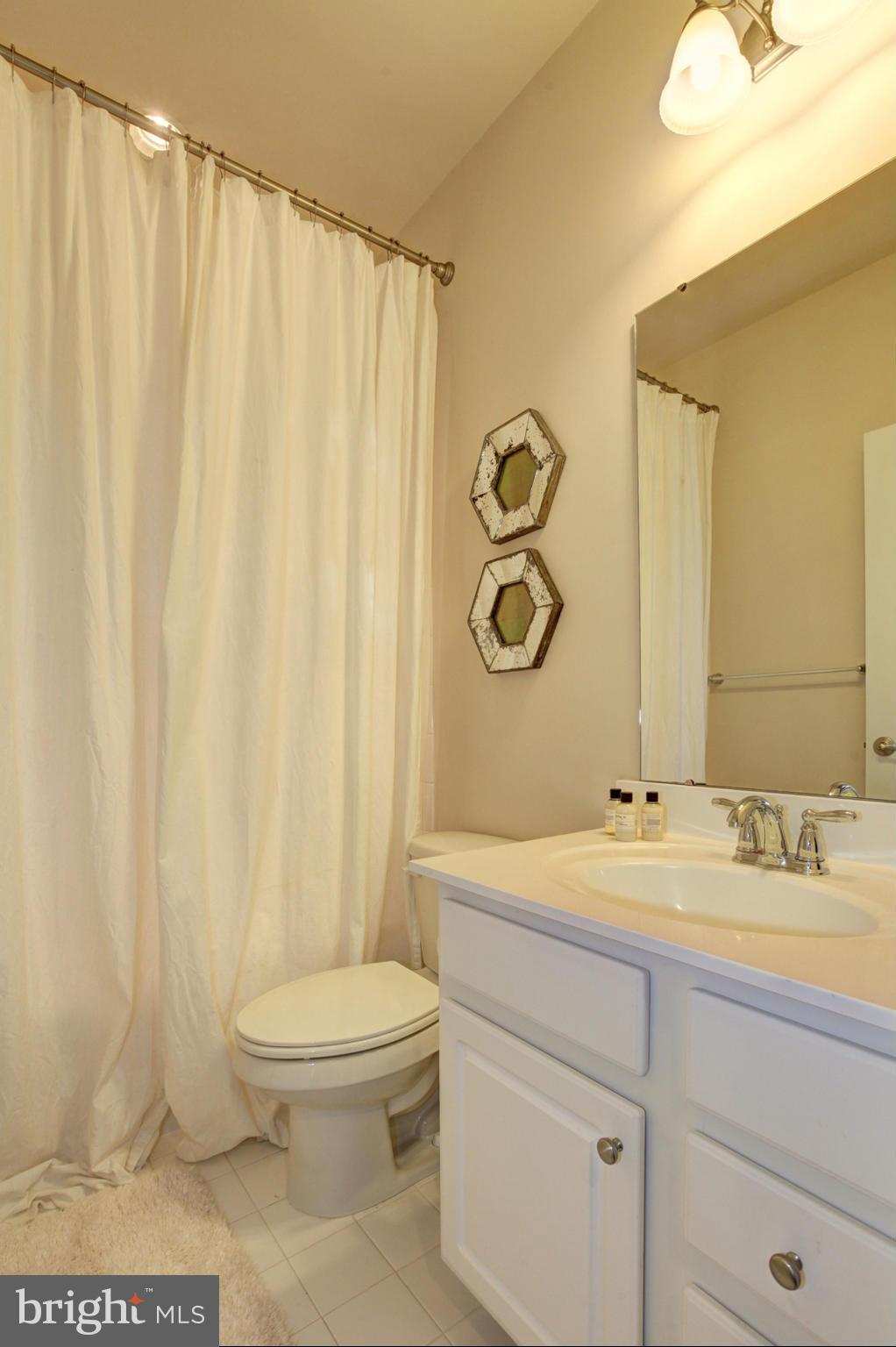 PARKLANDS AT WATKINS MILL - Residential