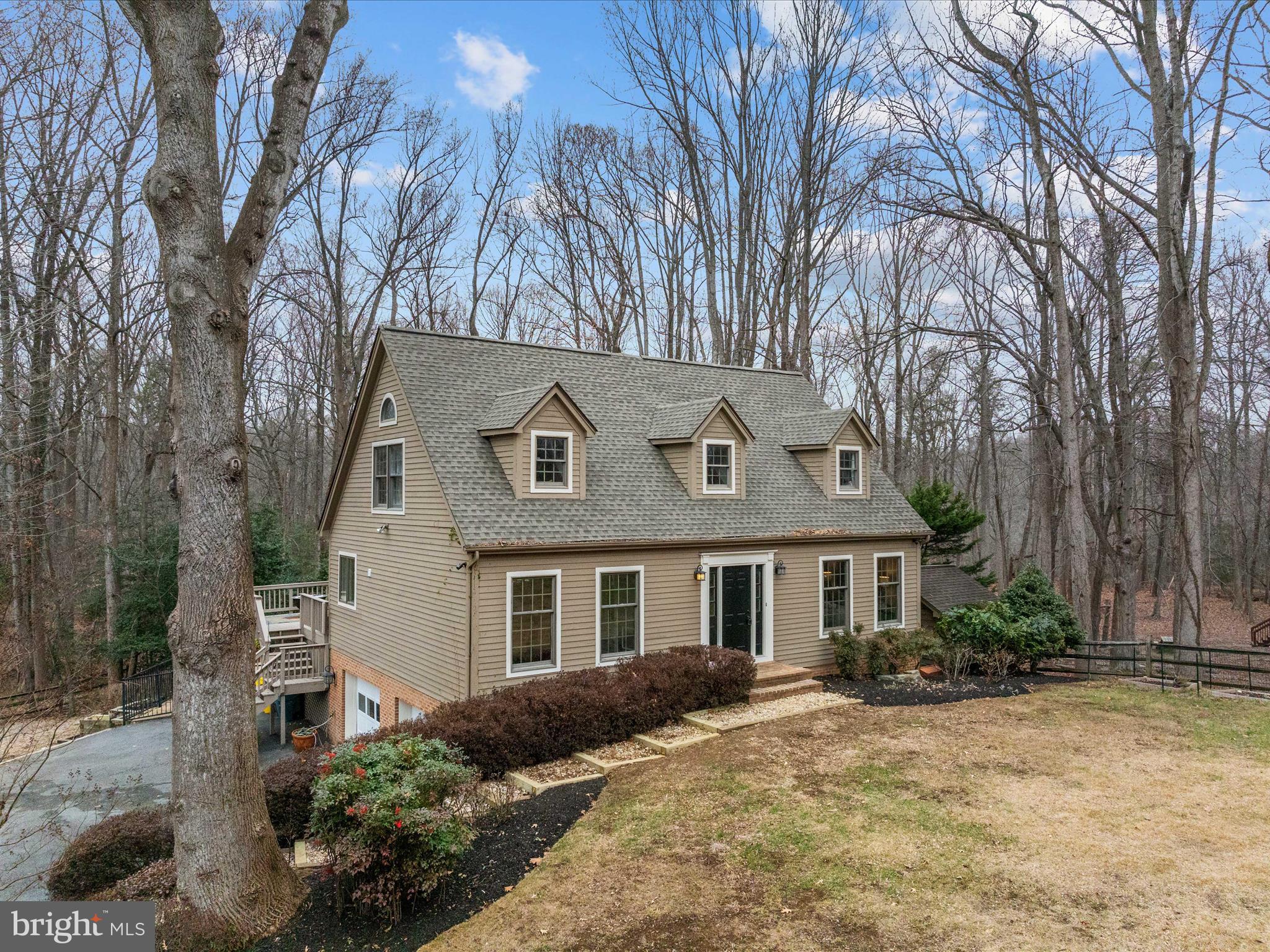 NORTH RIVER FOREST - Residential