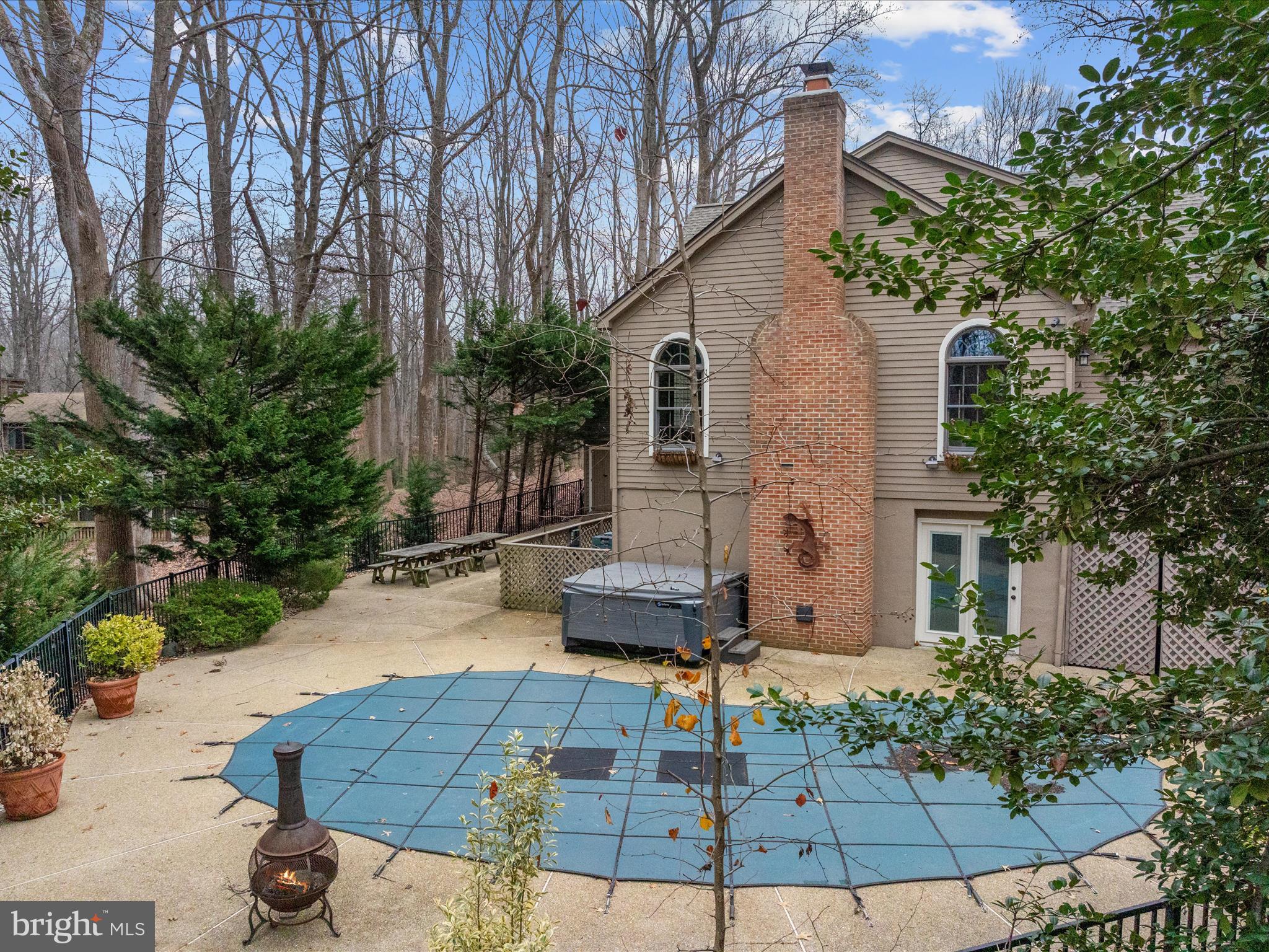 NORTH RIVER FOREST - Residential