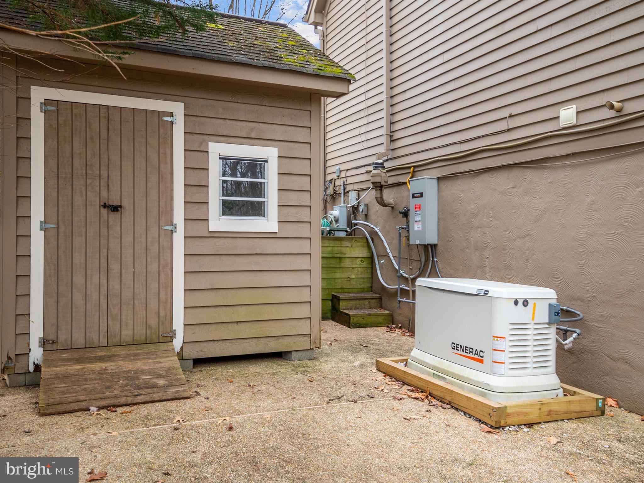 NORTH RIVER FOREST - Residential