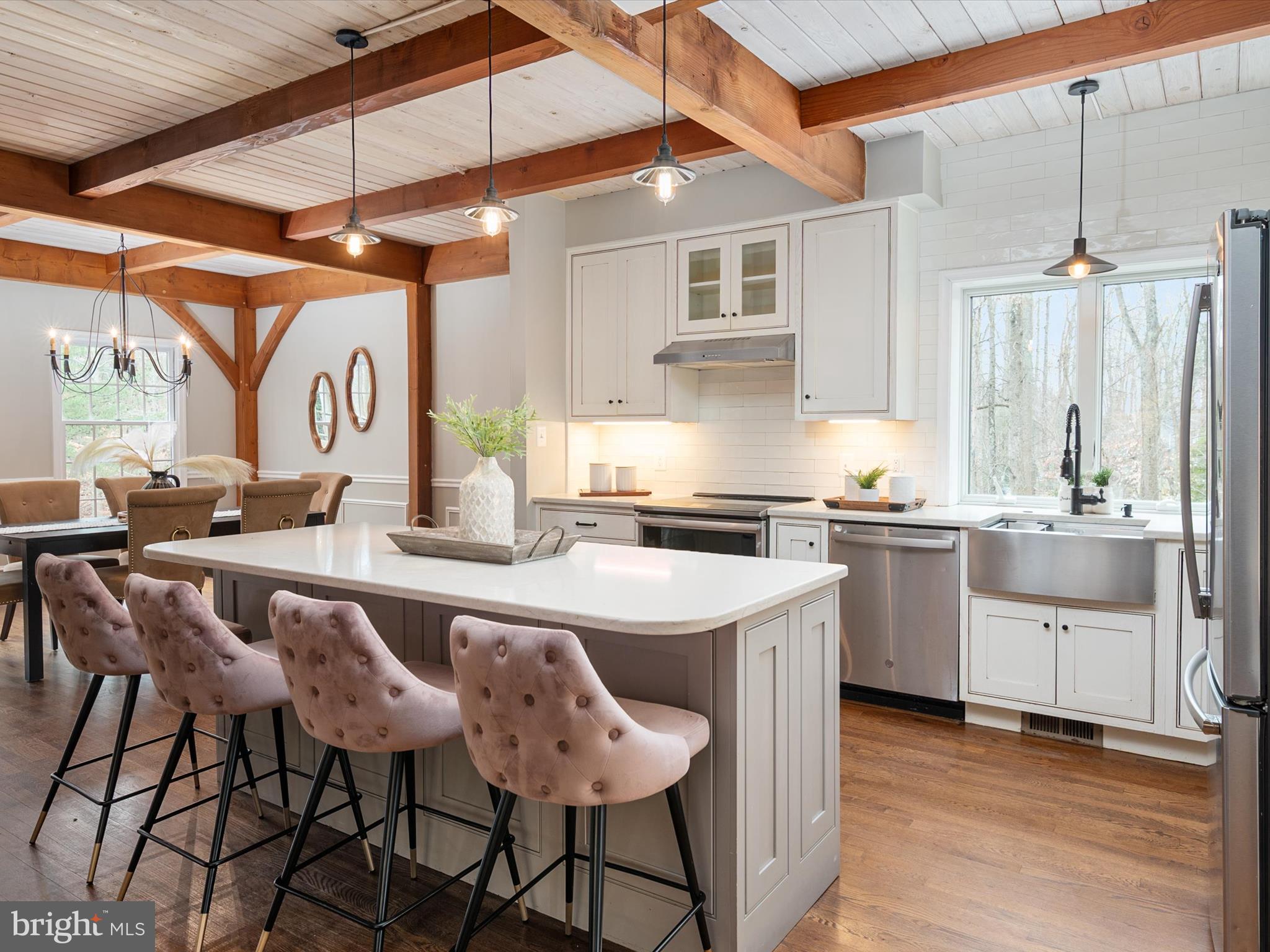 NORTH RIVER FOREST - Residential