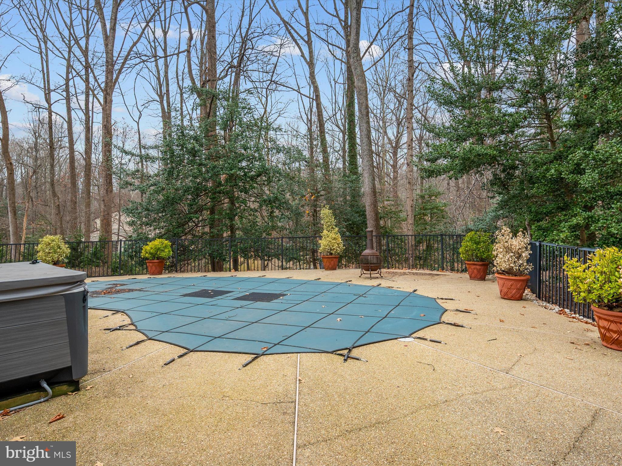 NORTH RIVER FOREST - Residential