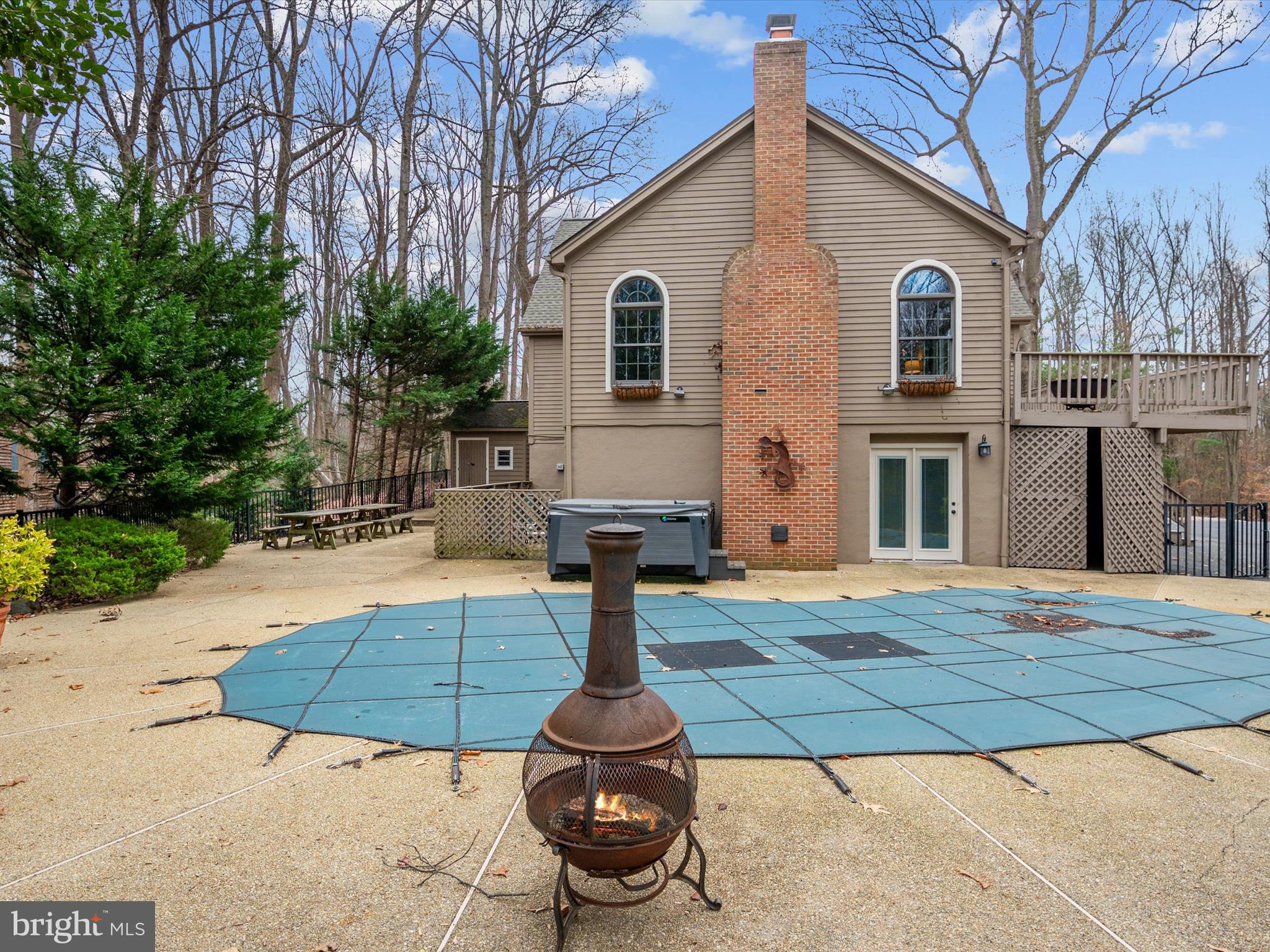 NORTH RIVER FOREST - Residential