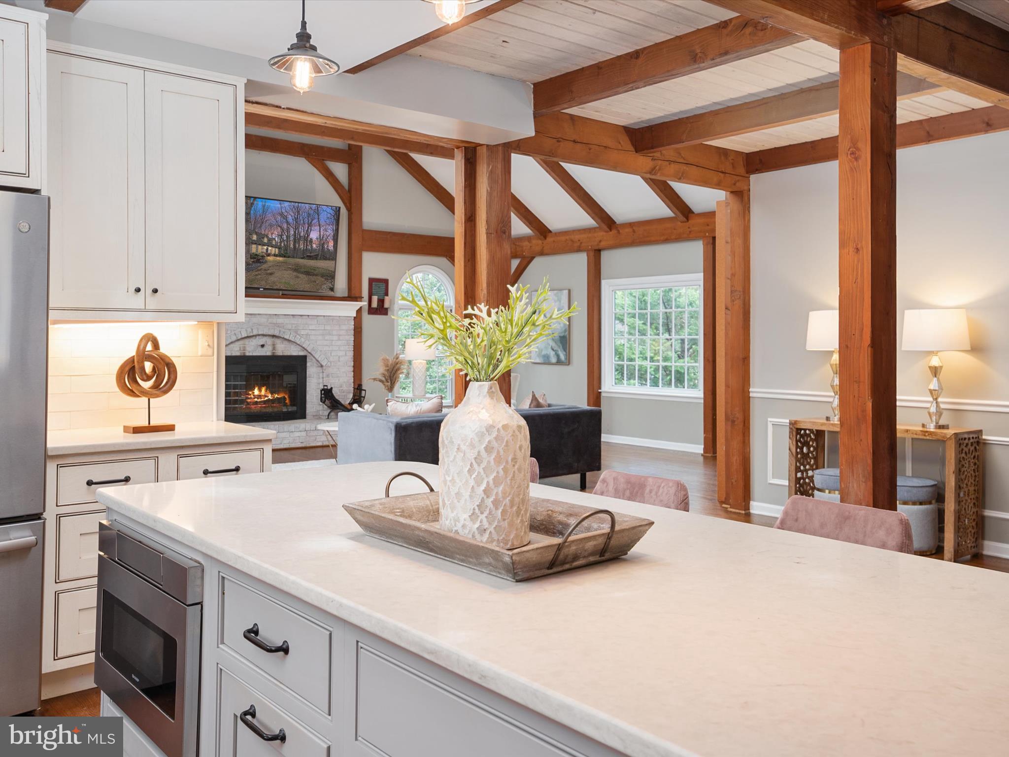 NORTH RIVER FOREST - Residential