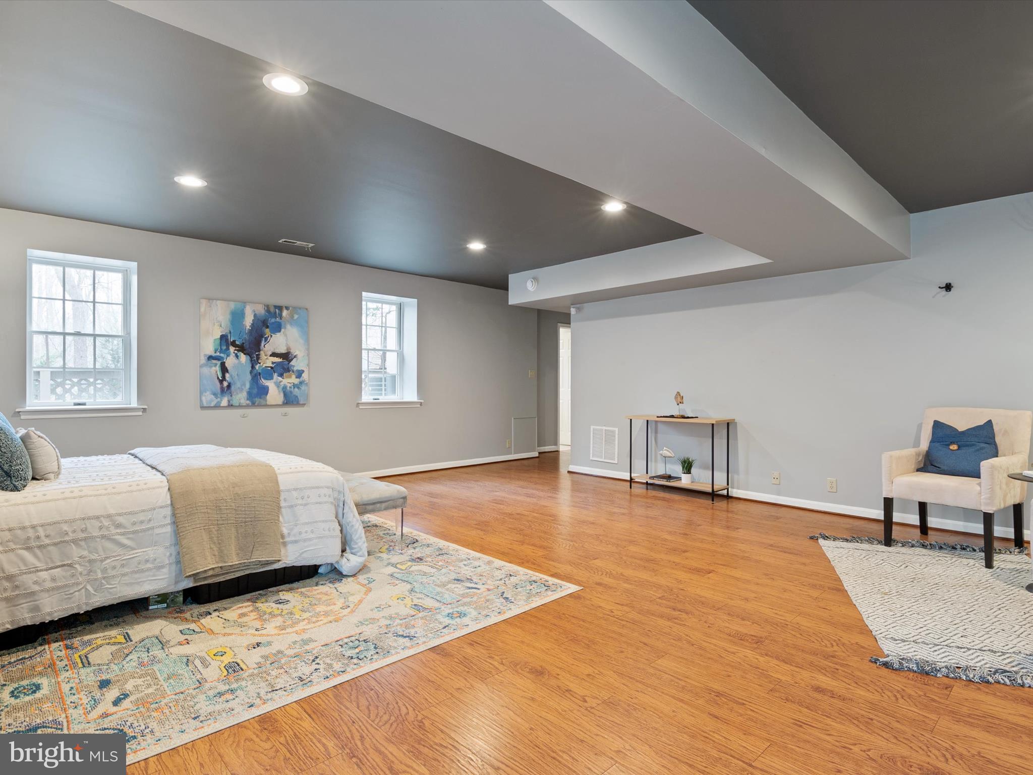 NORTH RIVER FOREST - Residential