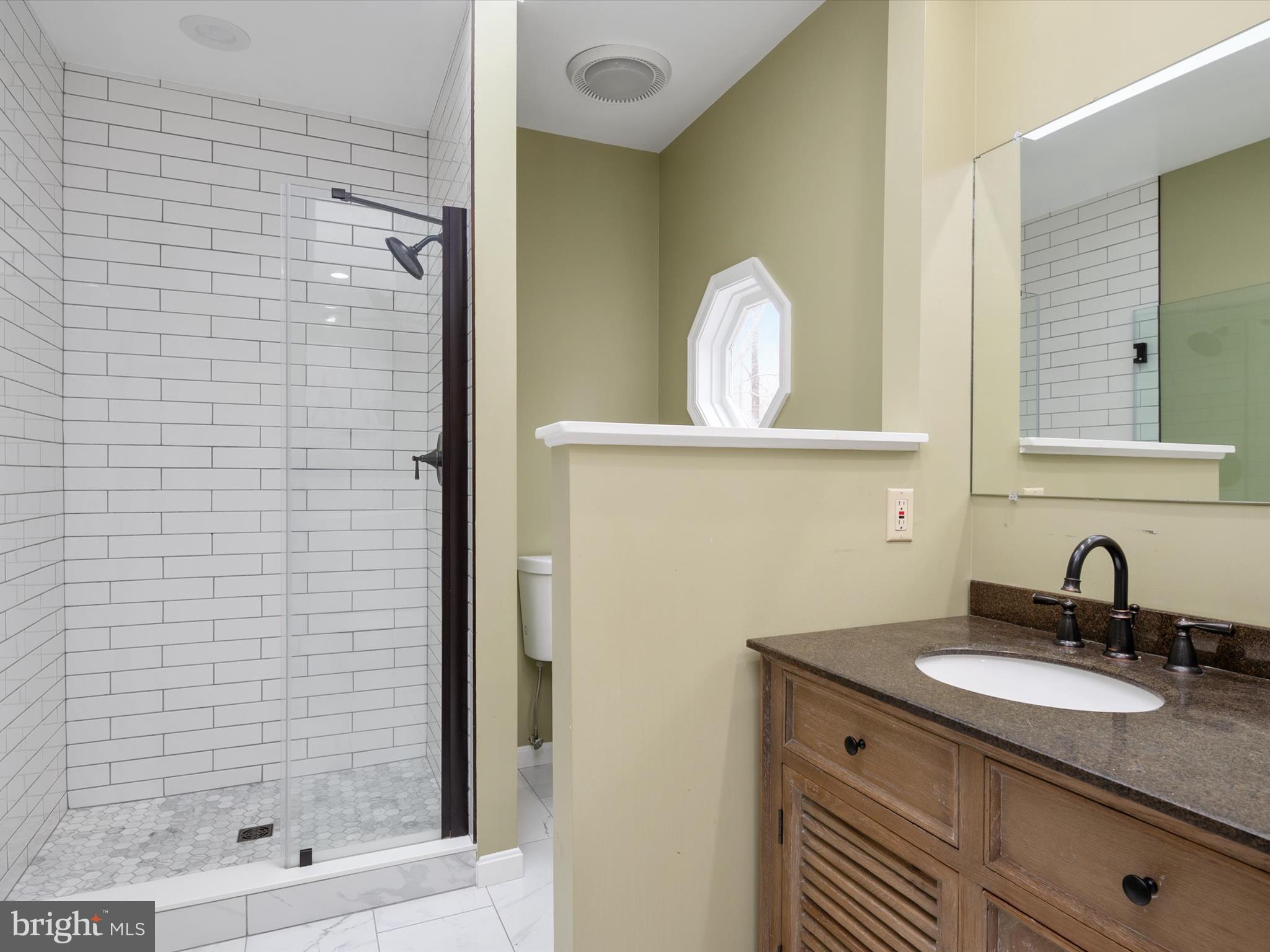 NORTH RIVER FOREST - Residential