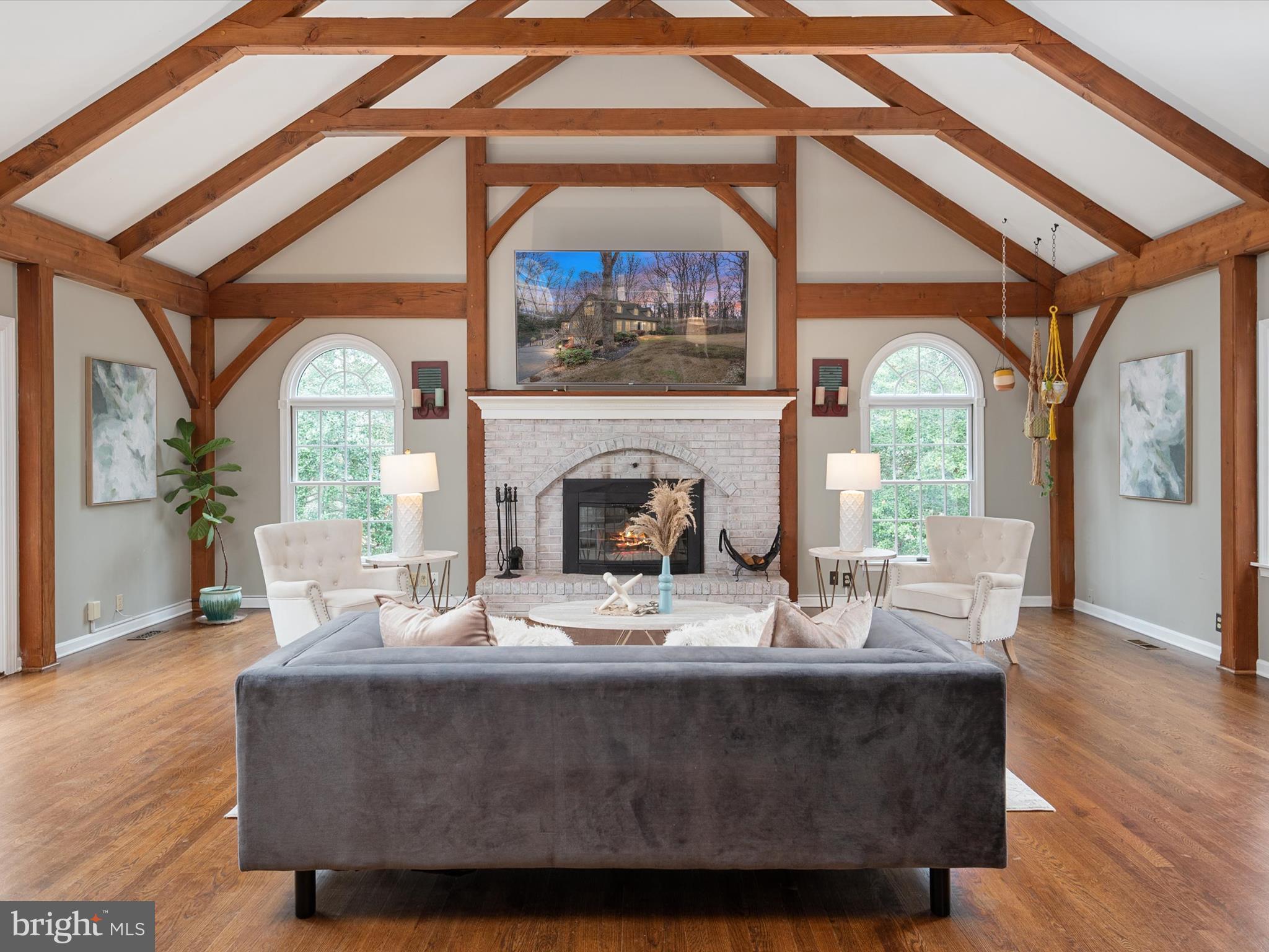 NORTH RIVER FOREST - Residential