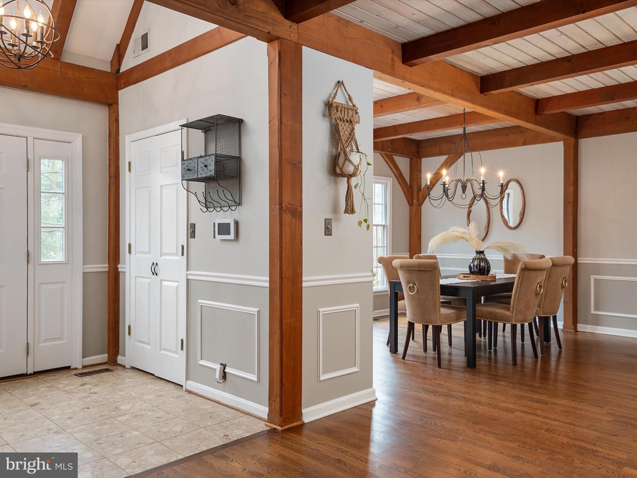 NORTH RIVER FOREST - Residential