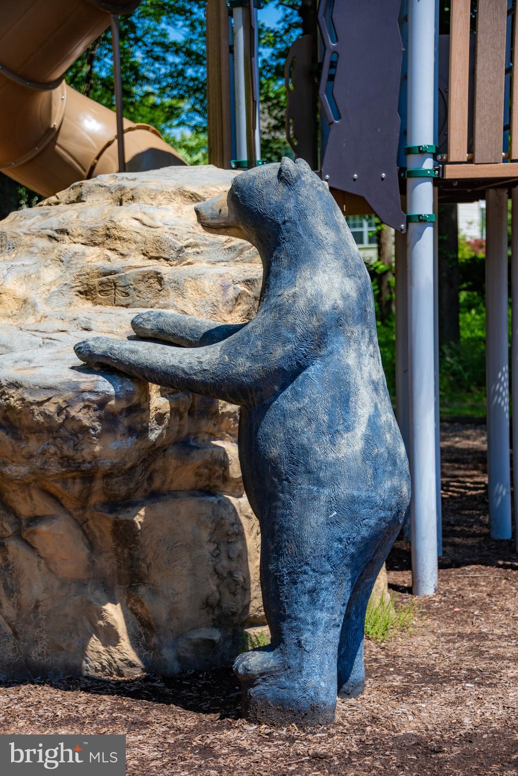 ST CHARLES HAMPSHIRE - Residential