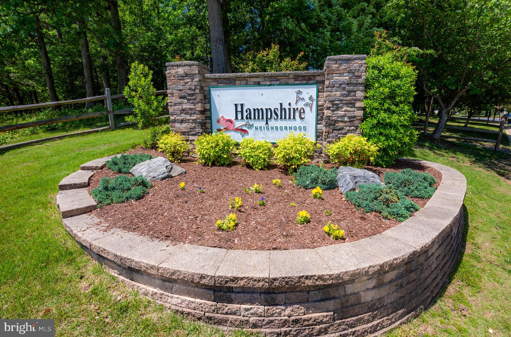 ST CHARLES HAMPSHIRE - Residential