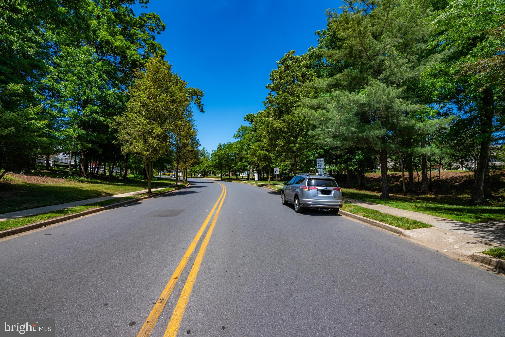ST CHARLES HAMPSHIRE - Residential