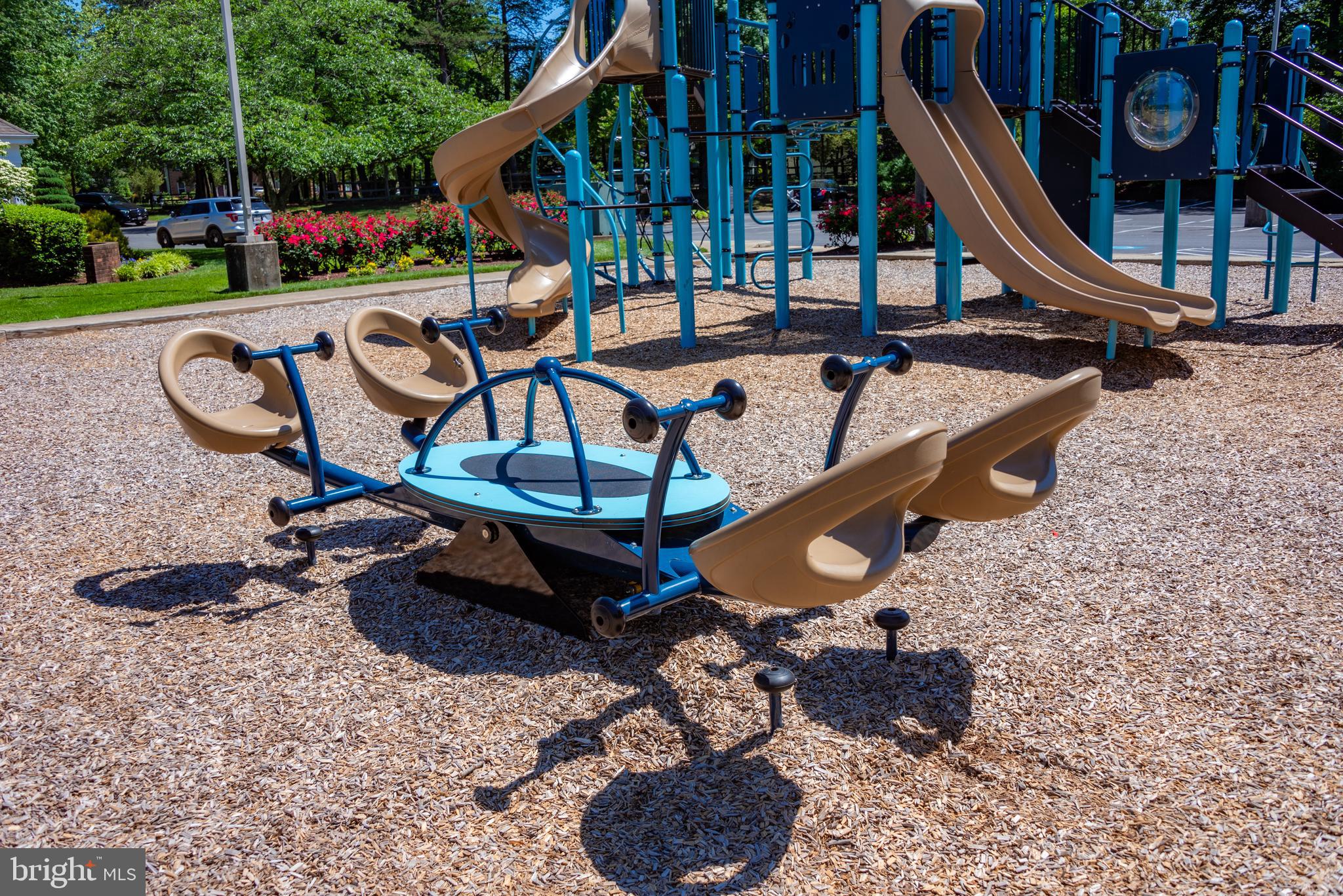 ST CHARLES HAMPSHIRE - Residential