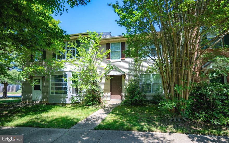 Welcome to this well maintained three-bedroom, two-and-a-half-bath townhome in the desirable Hampshire Neighborhood. The residence boasts a great kitchen equipped with ample cabinetry, and a spacious eat-in area for your casual dining needs. The expansive living and dining area, with its open floorplan, provides a versatile space ideal for hosting gatherings or enjoying quiet evenings at home. Retreat to the primary bedroom suite, where the generous layout and extensive closet space create a true haven. The two additional bedrooms offer flexibility for an office, guest room, or other personal uses. Convenience is further enhanced by the inclusion of a full-size washer and dryer. Step outside to the private fenced yard, perfect for outdoor enjoyment, complemented by two dedicated parking spots. Community amenities like a pool, center, and walking trails contribute to a lifestyle of comfort and leisure. This home has been updated with thoughtful improvements, including a new HVAC system installed in 2017, fresh paint throughout, new bathroom fixtures, and a 2019 roof with a 50-year warranty, ensuring peace of mind for years to come.
Updates  that were done, 2024, New Range hood, bathroom fans, washer faucets, cleaned HVAC ducts, painted entire interior, and professionally cleaned, outside landscaping done. 2023, New toilet in primary bedroom, 2021, New high efficiency toilet in hallway bath, new garbage disposal and kitchen faucet, powder room remodeled, sink, cabinet, toilet and flooring. 2019 New roof w/ 5o year warranty. 2018 new bathtub/shower. 2017, new dishwasher and HVAC. 2015 new fence/gate.