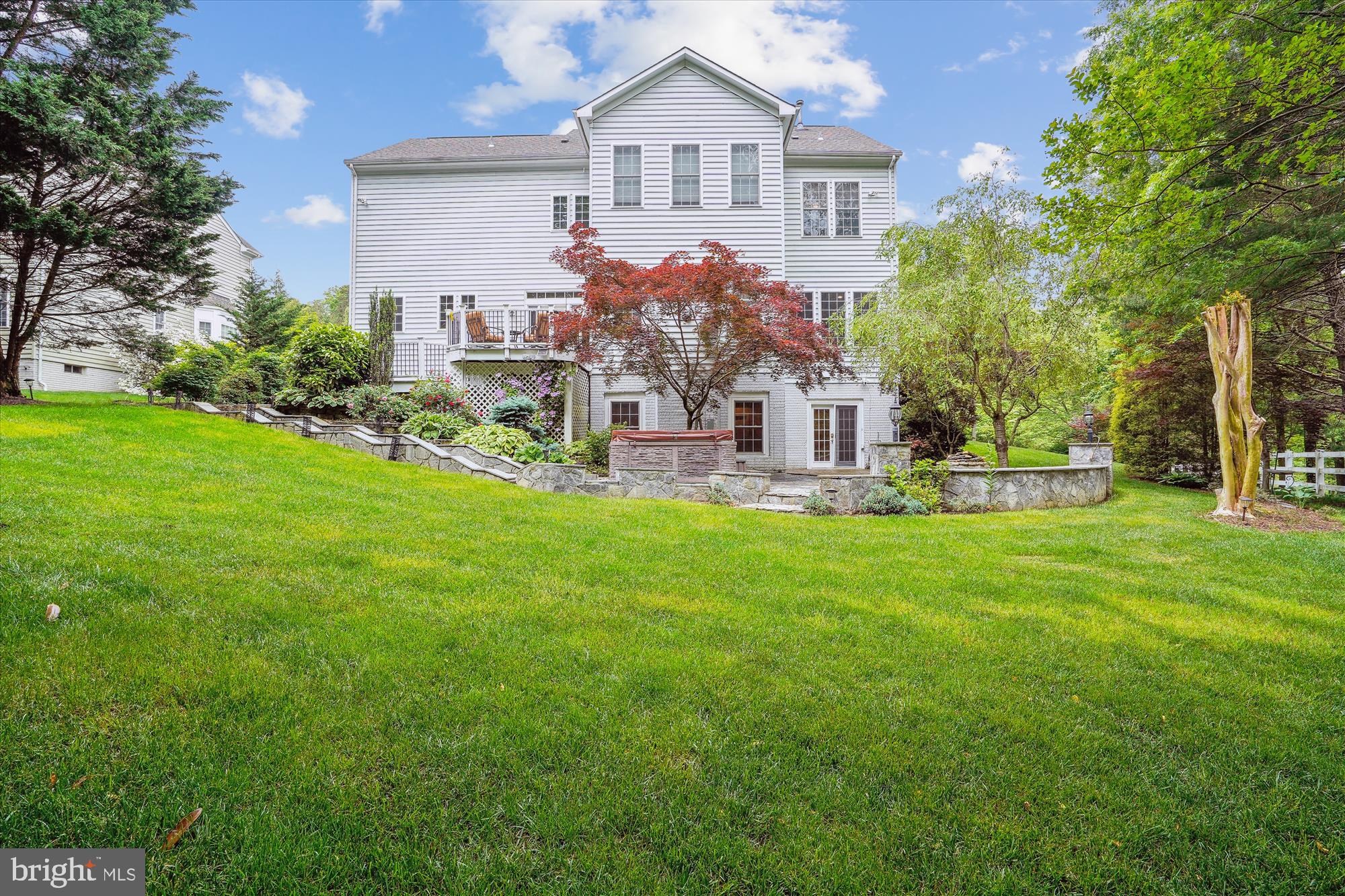 PRESIDENTIAL HILLS - Residential