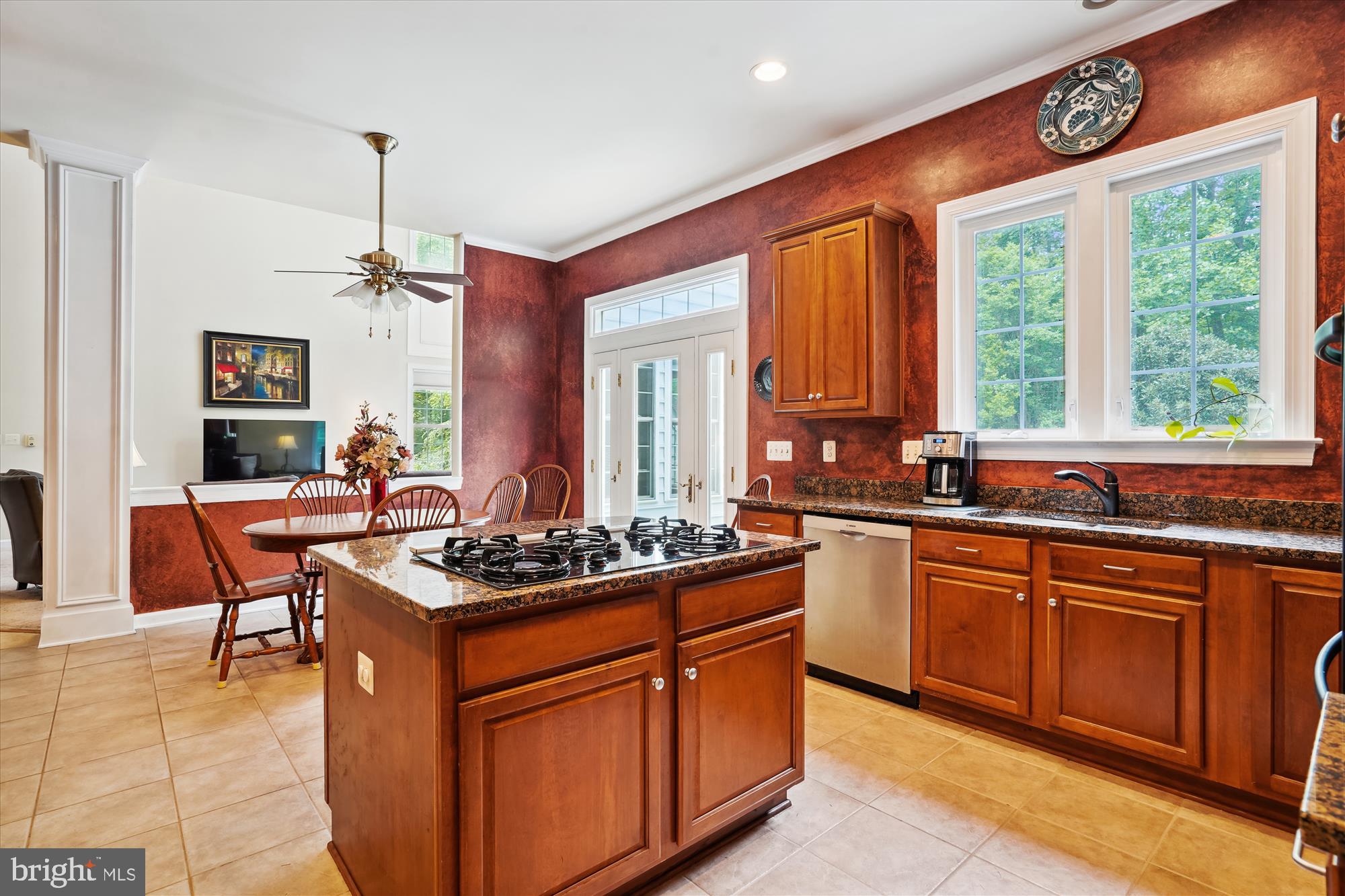 PRESIDENTIAL HILLS - Residential