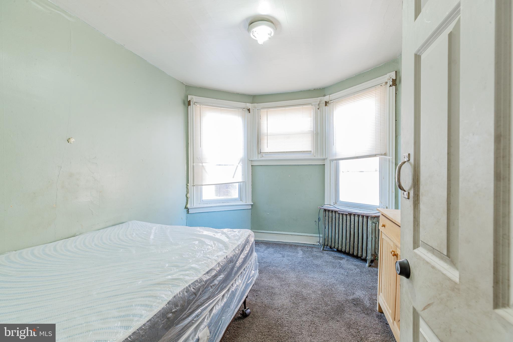 LOGAN - Residential
