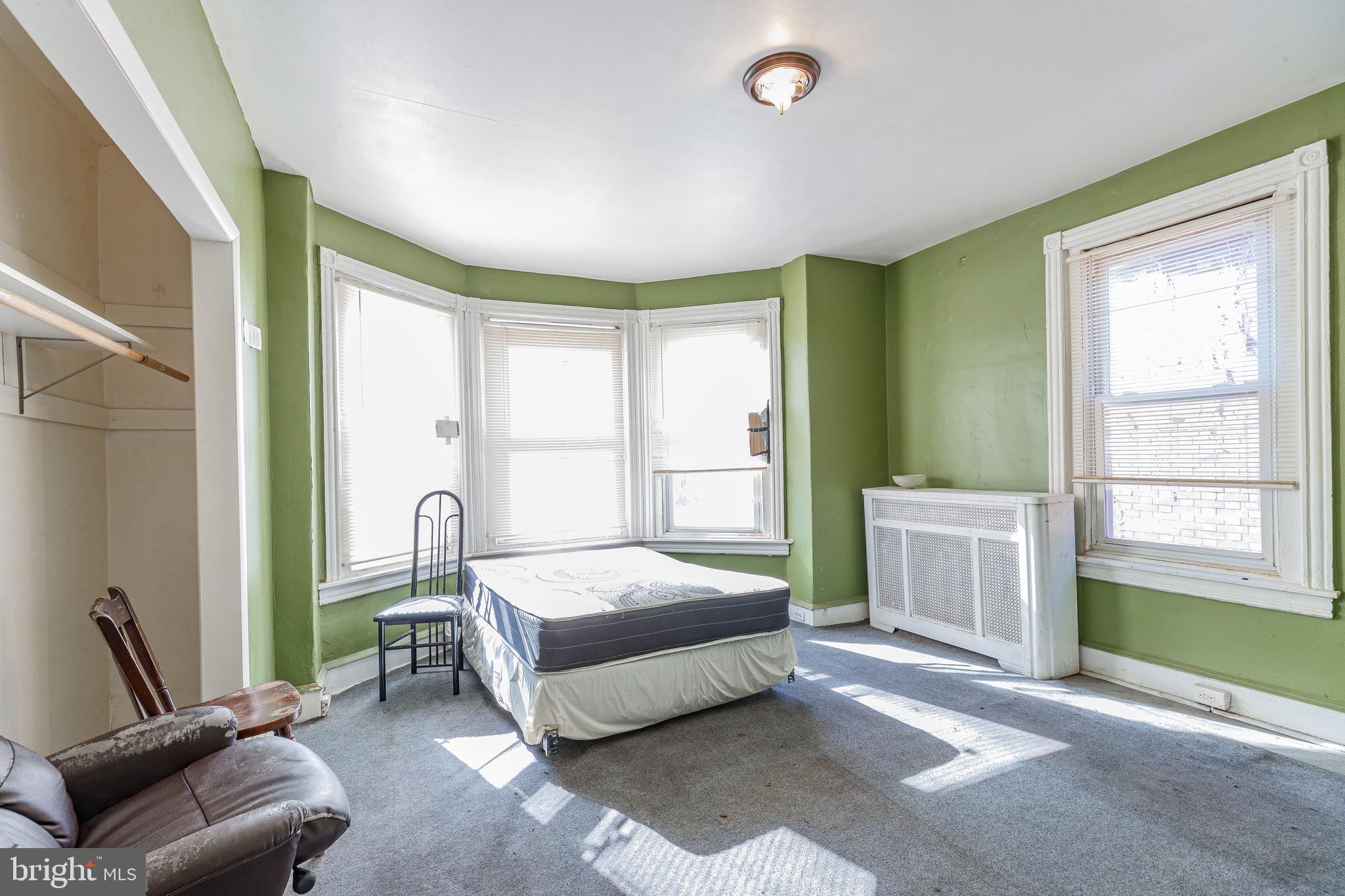 LOGAN - Residential