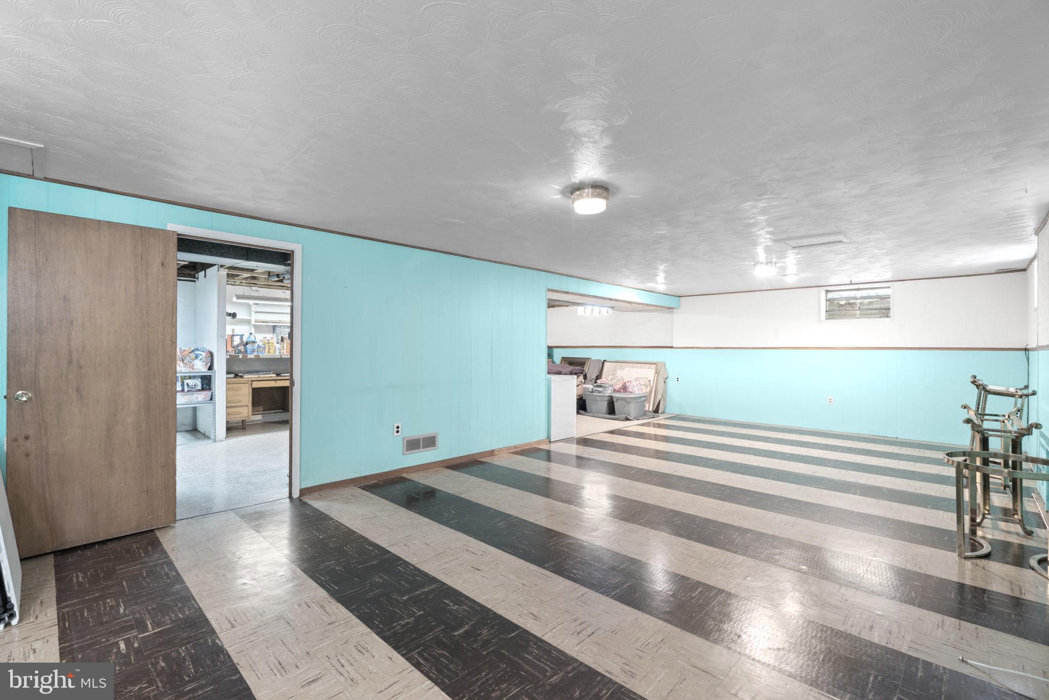 WESTVIEW PARK - Residential