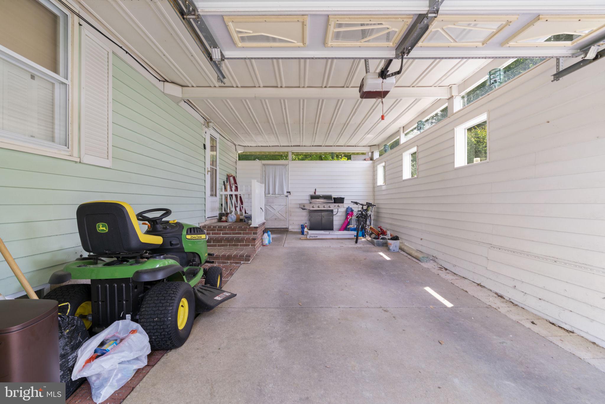 WESTVIEW PARK - Residential