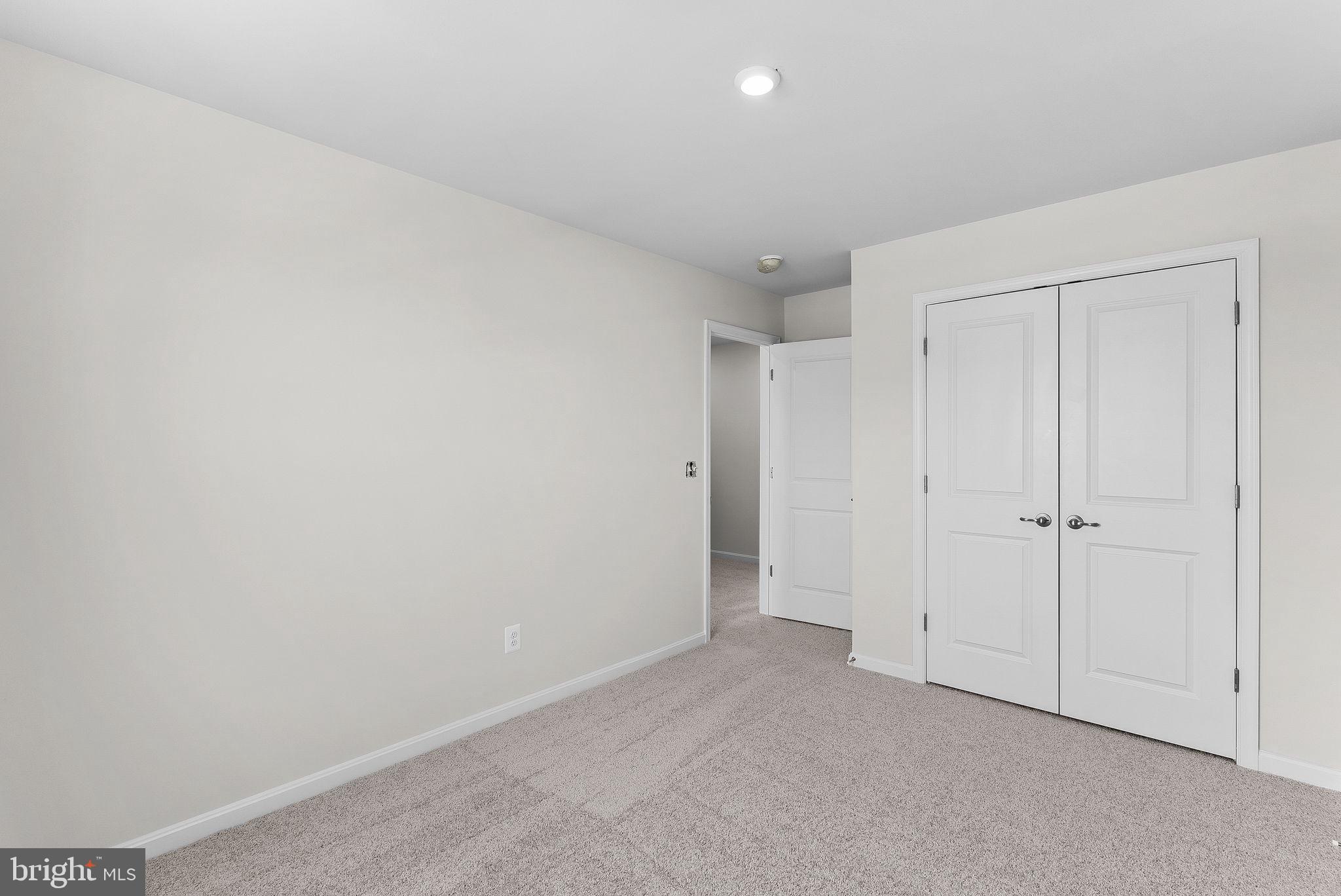 SOUTH BROOK - Residential