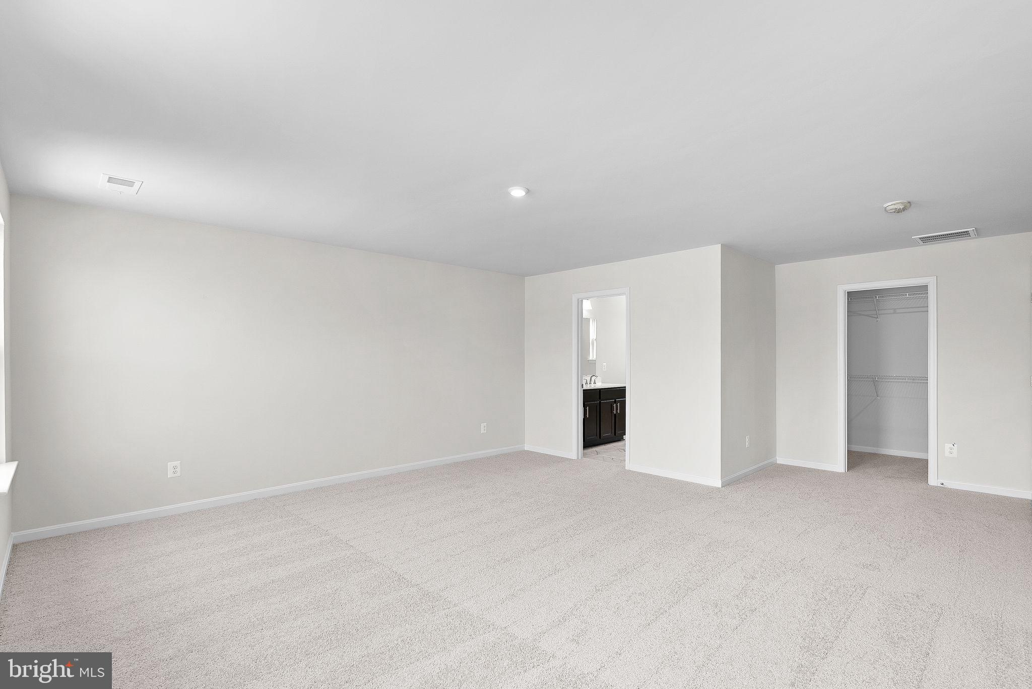 SOUTH BROOK - Residential