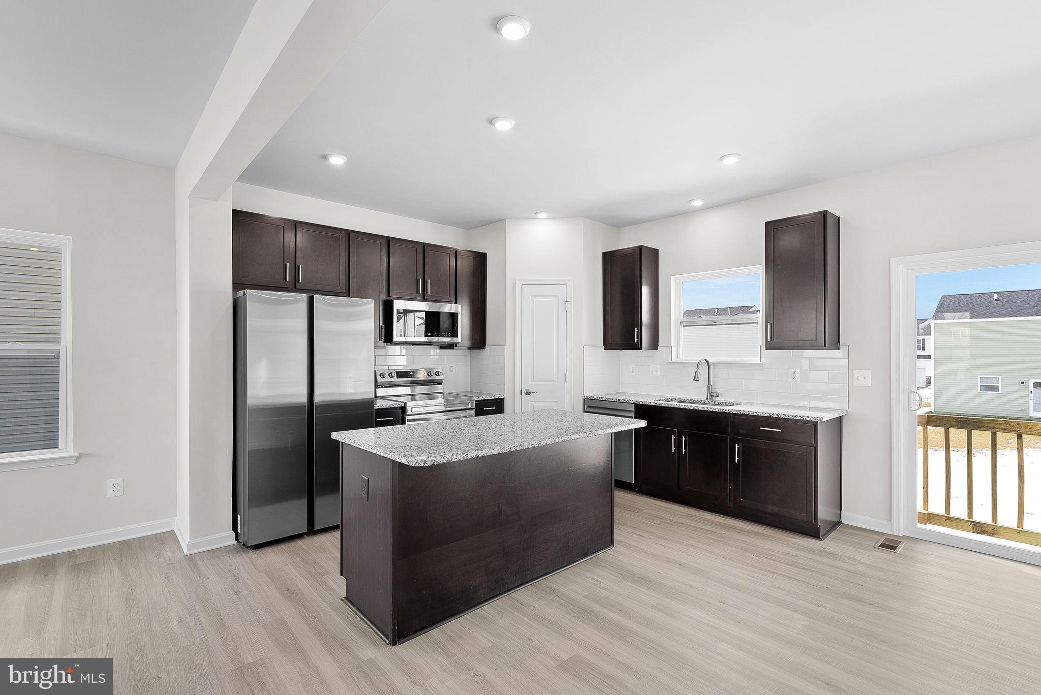 SOUTH BROOK - Residential