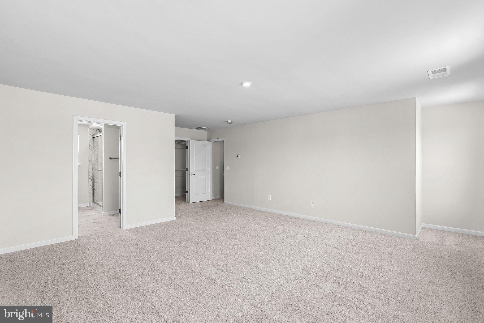 SOUTH BROOK - Residential