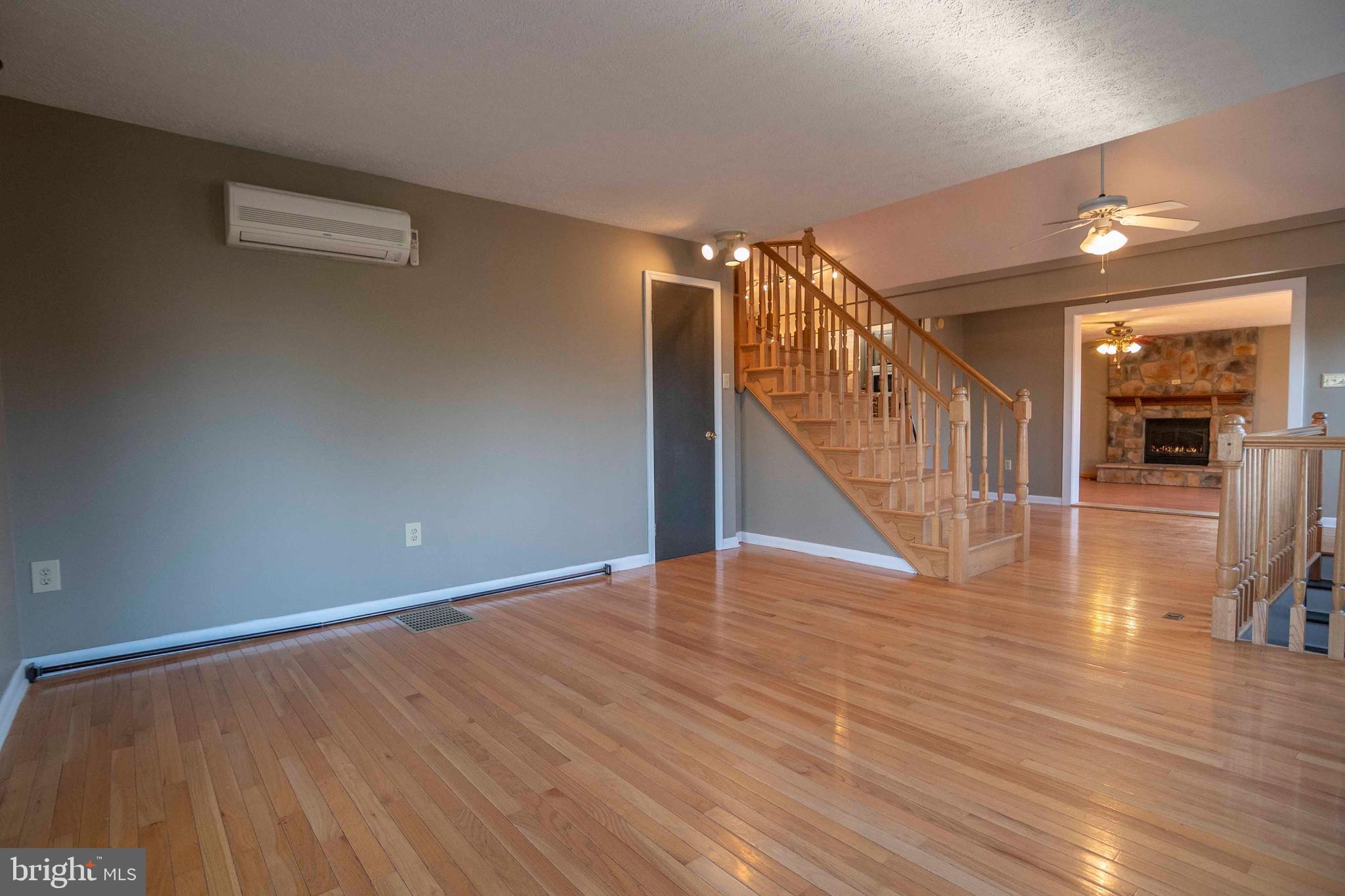 RIVERMONT ESTATES - Residential