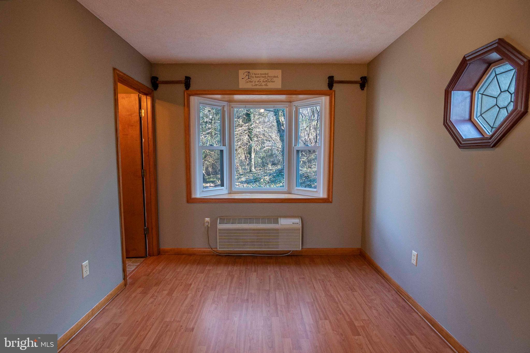 RIVERMONT ESTATES - Residential