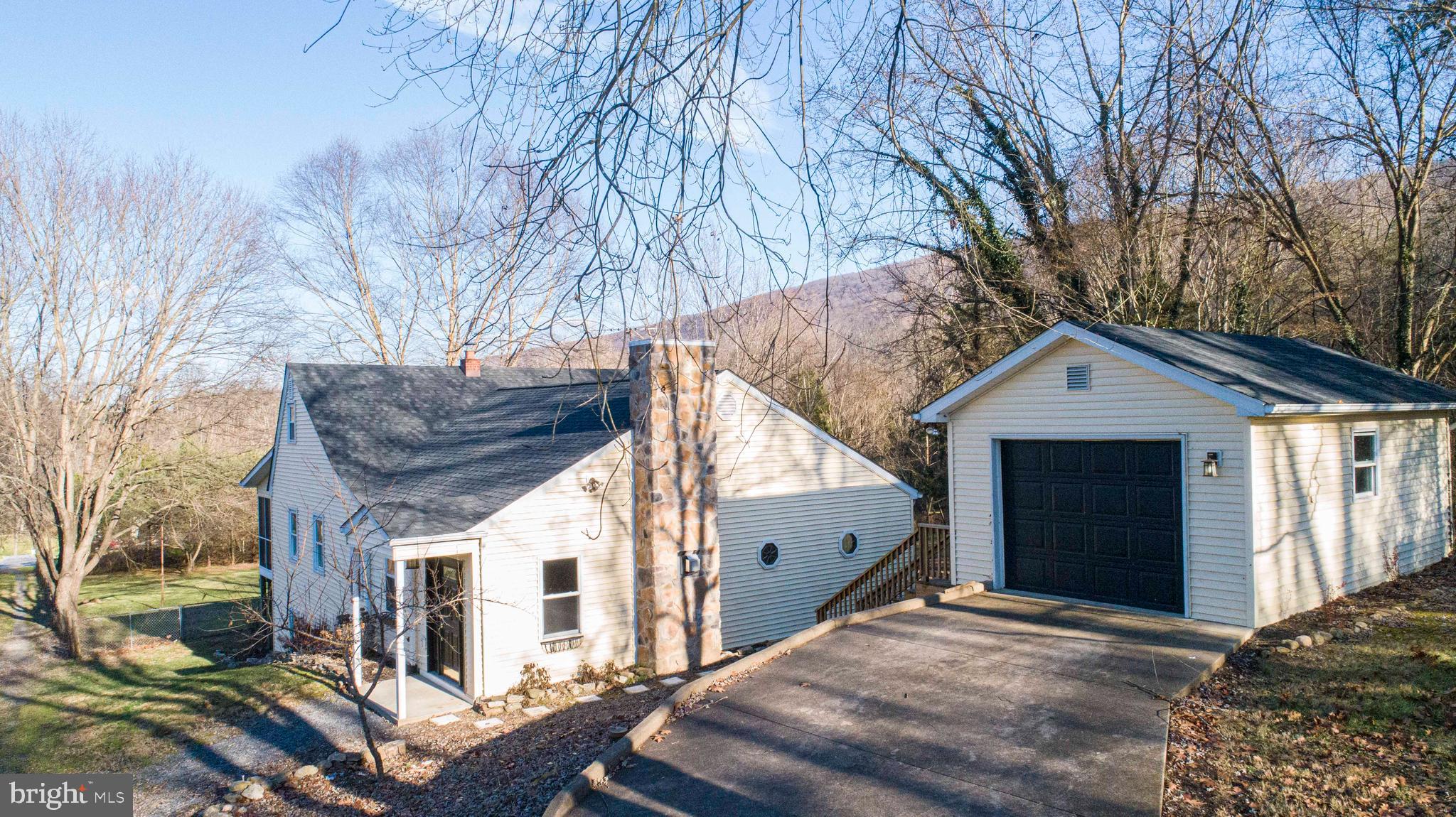 RIVERMONT ESTATES - Residential