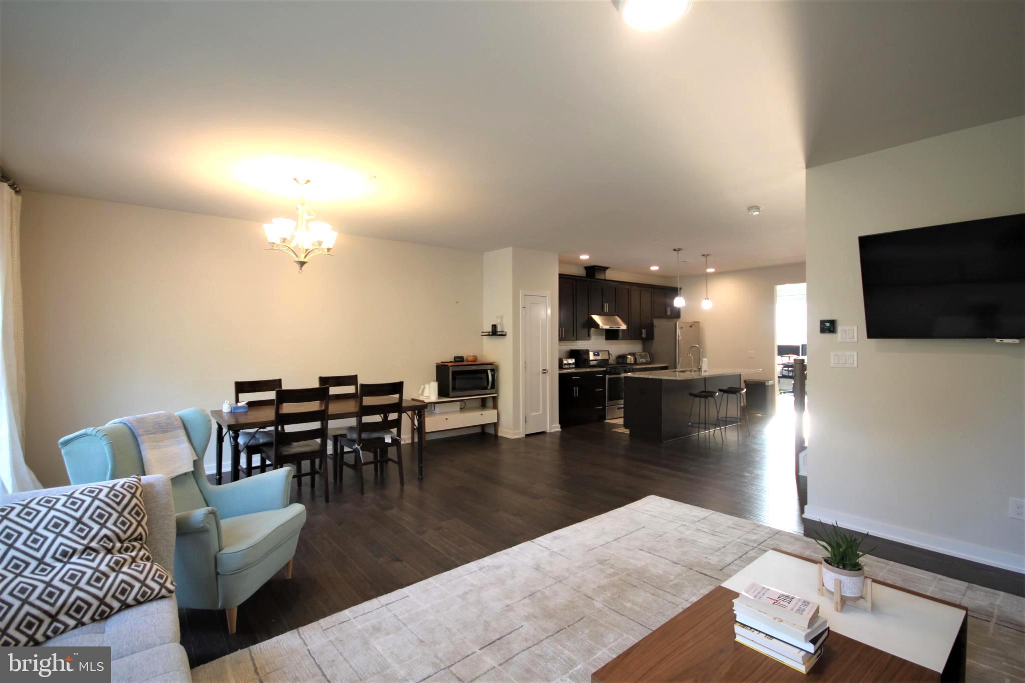 WALNUT CREEK AT MONT - Residential Lease