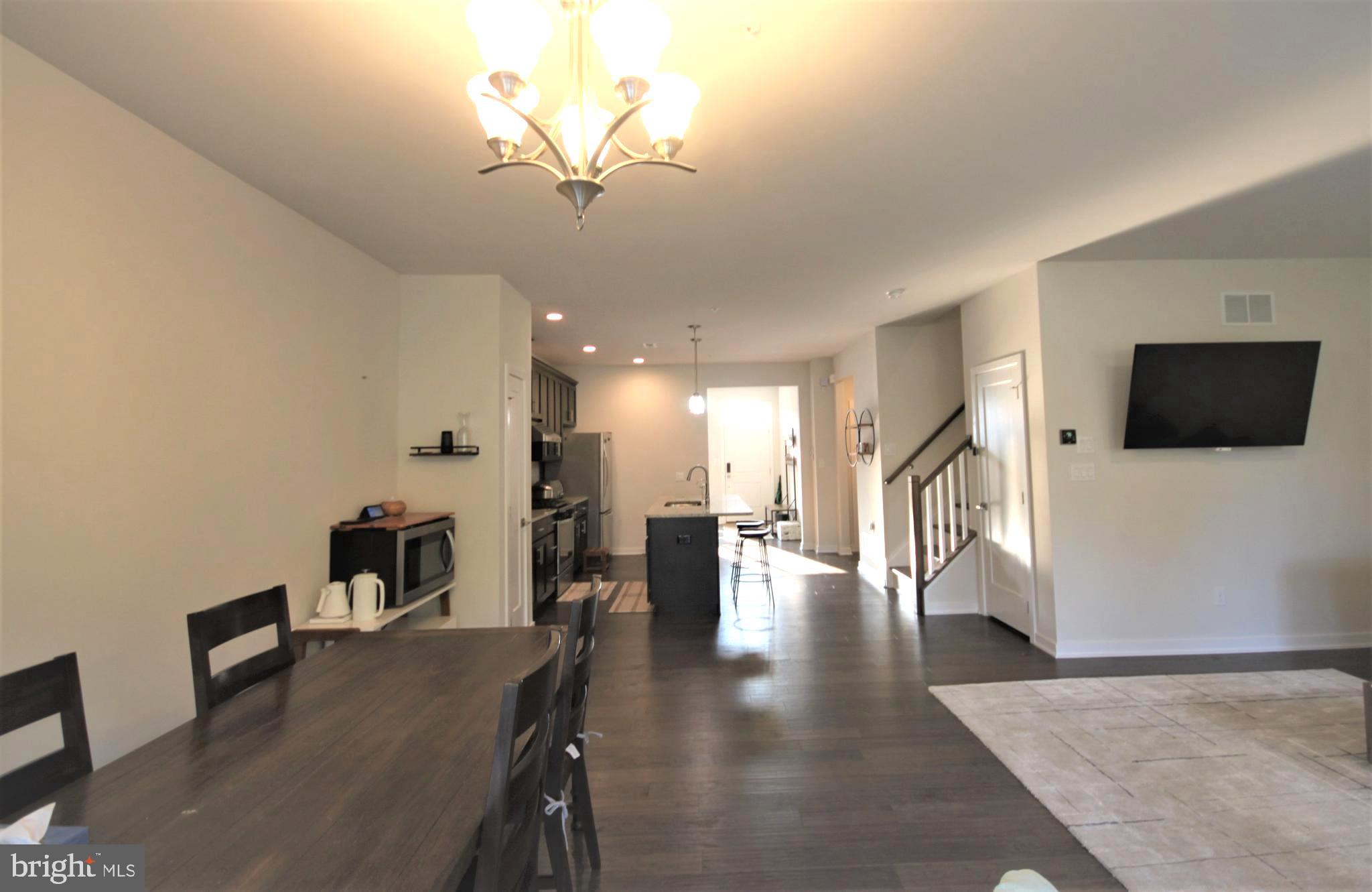 WALNUT CREEK AT MONT - Residential Lease