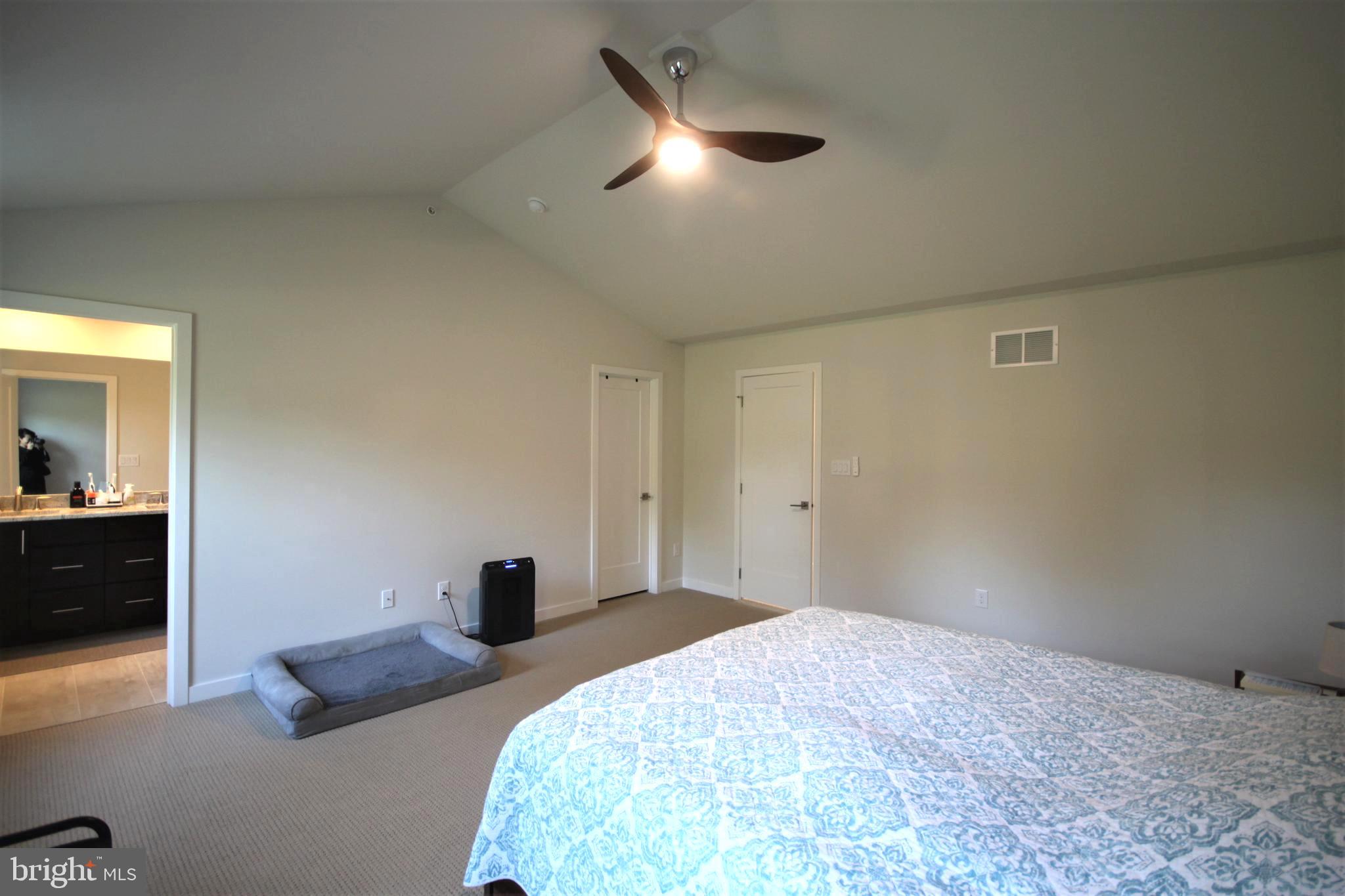 WALNUT CREEK AT MONT - Residential Lease