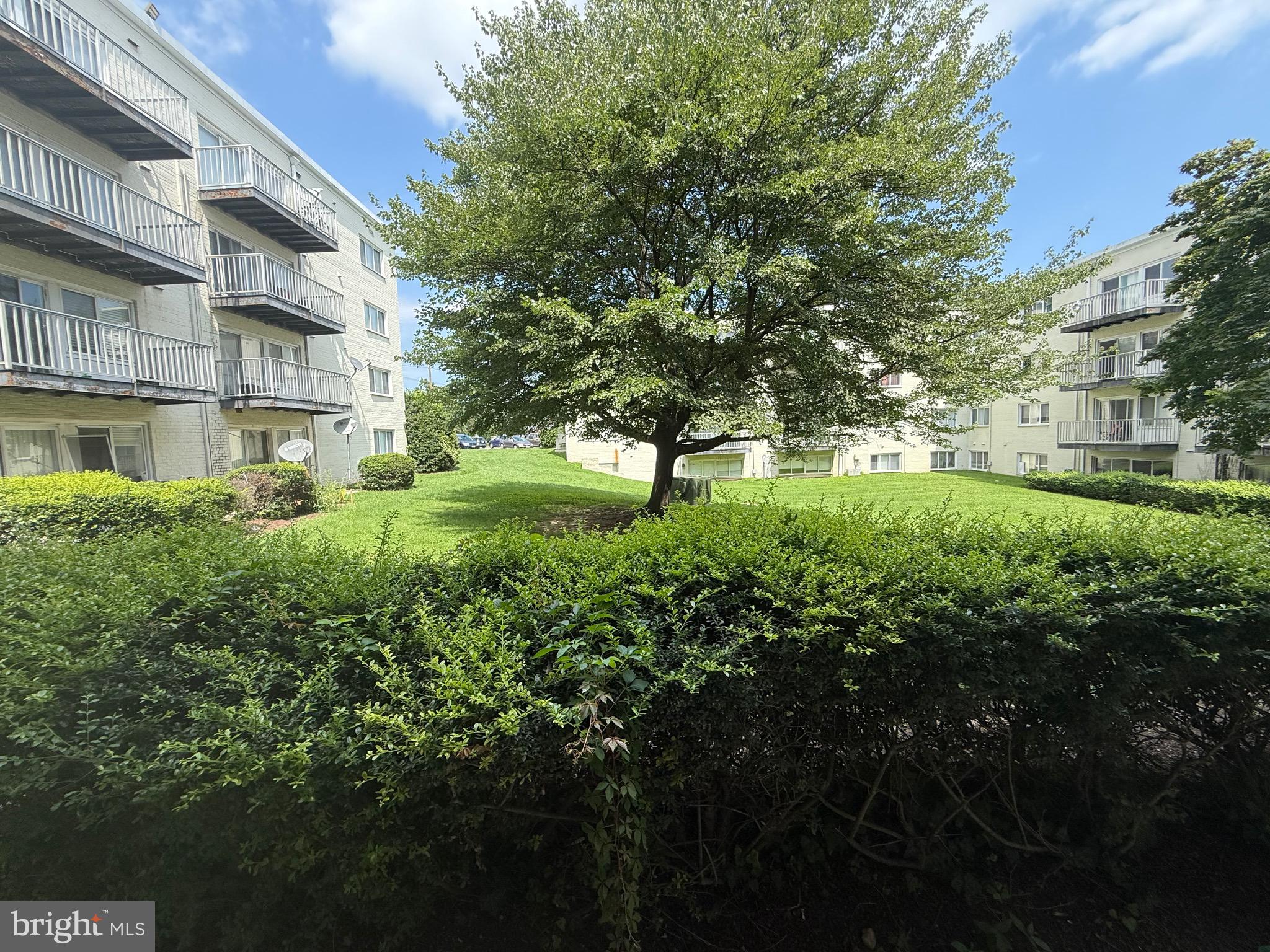 THE FAIRMONT 1001 CONDO - Residential