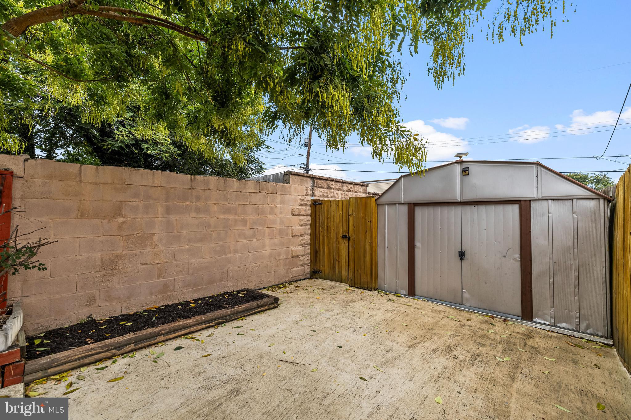 HAMPDEN HISTORIC DISTRICT - Residential