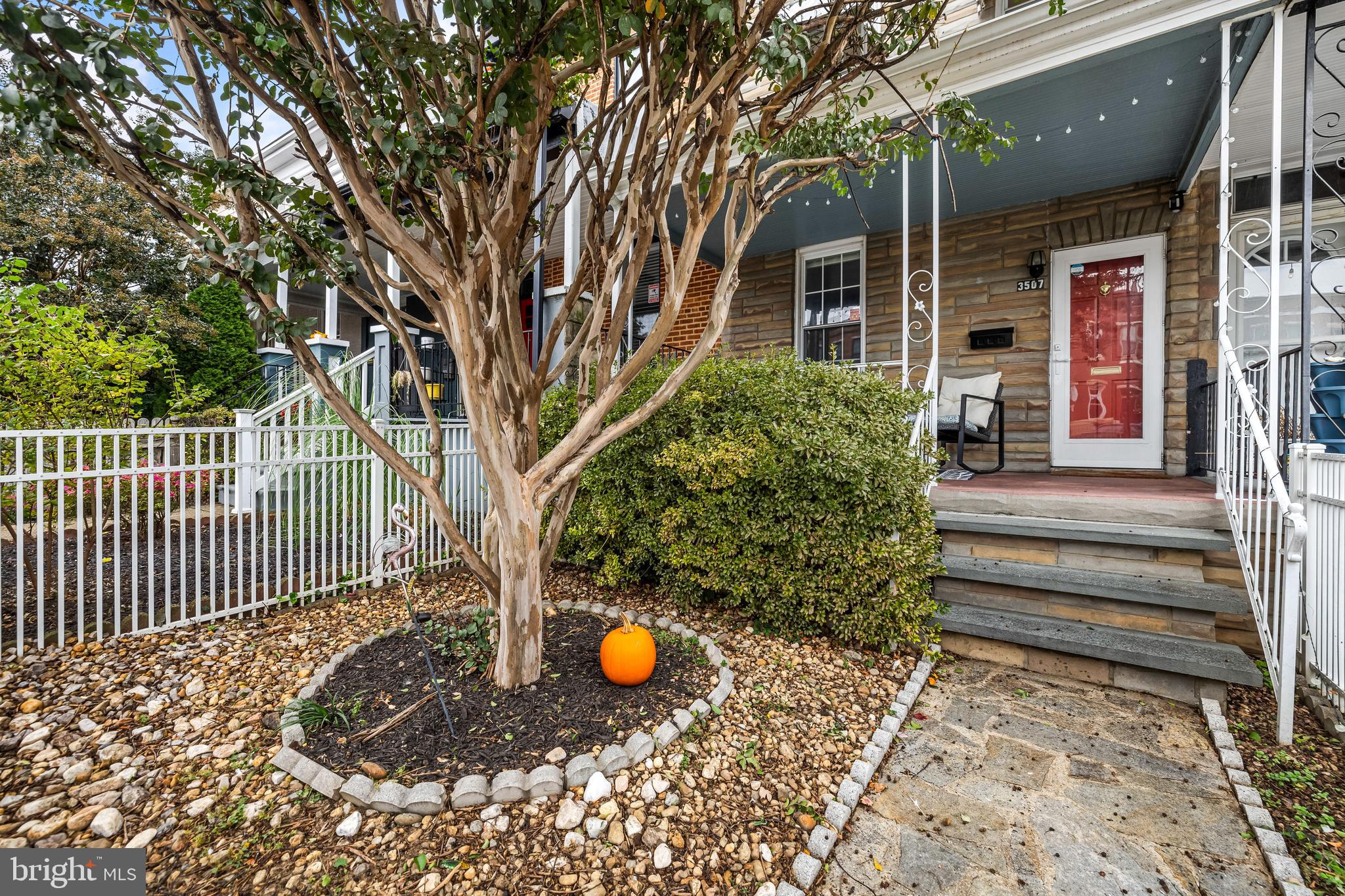 HAMPDEN HISTORIC DISTRICT - Residential