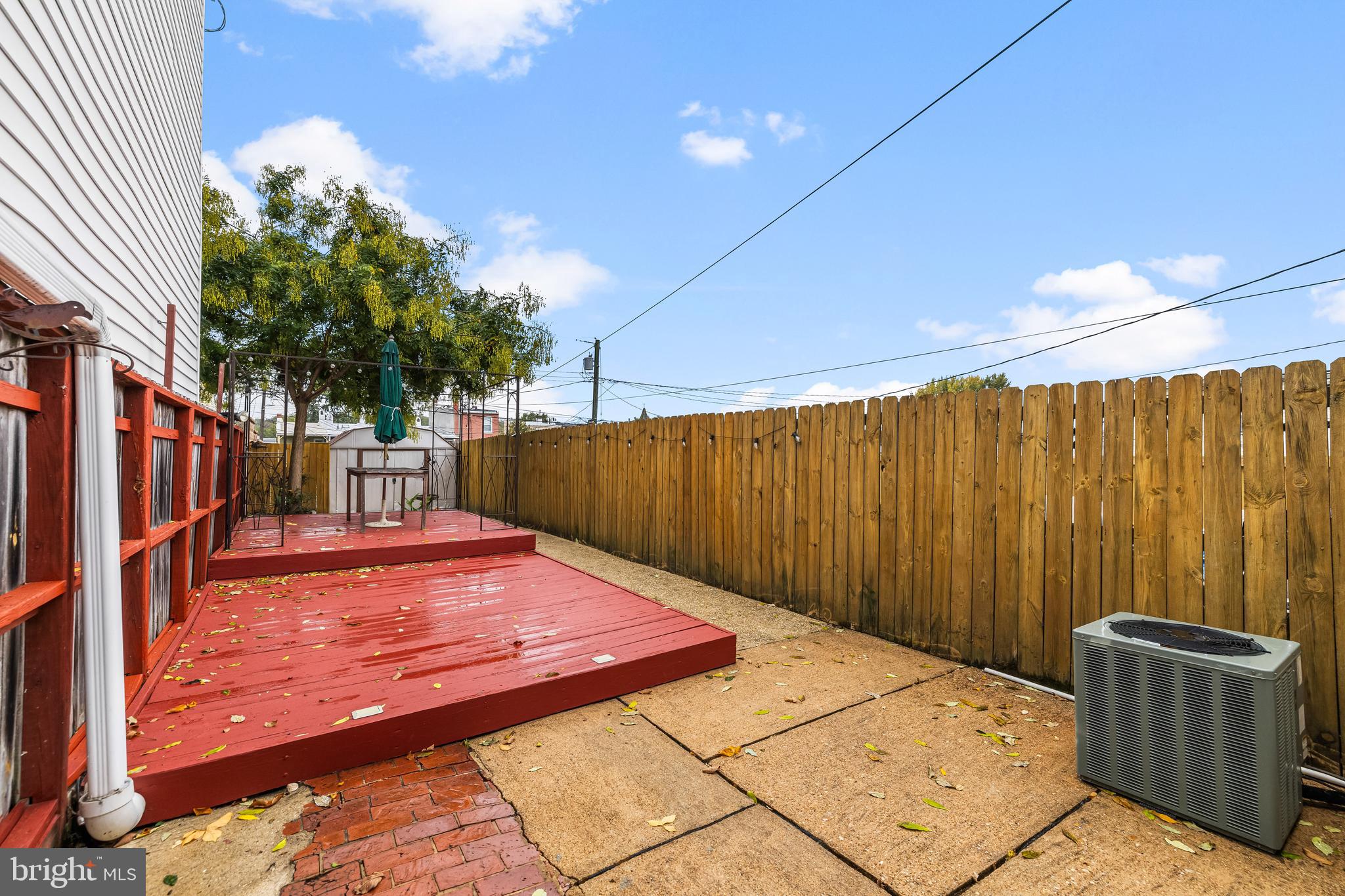 HAMPDEN HISTORIC DISTRICT - Residential