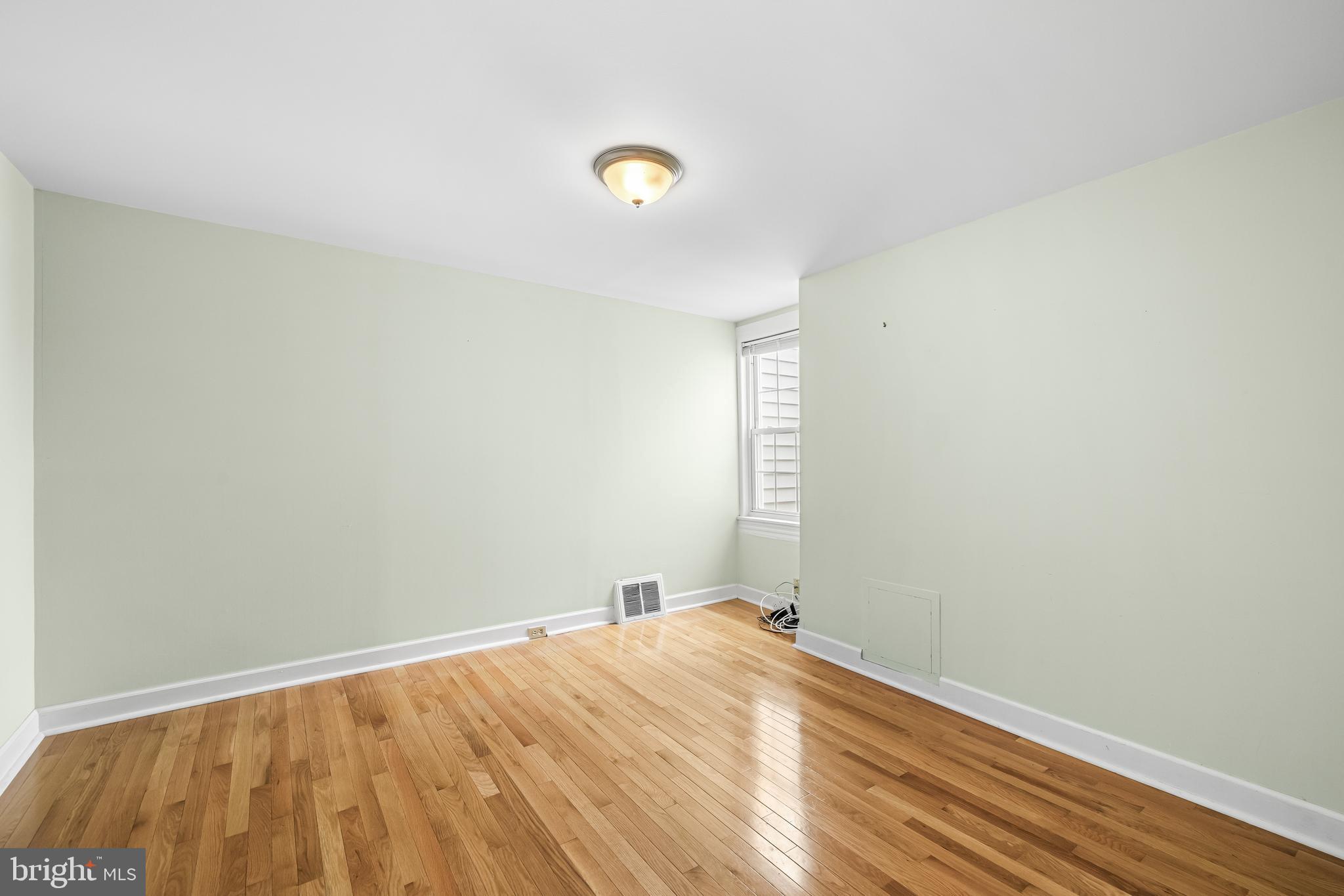 HAMPDEN HISTORIC DISTRICT - Residential